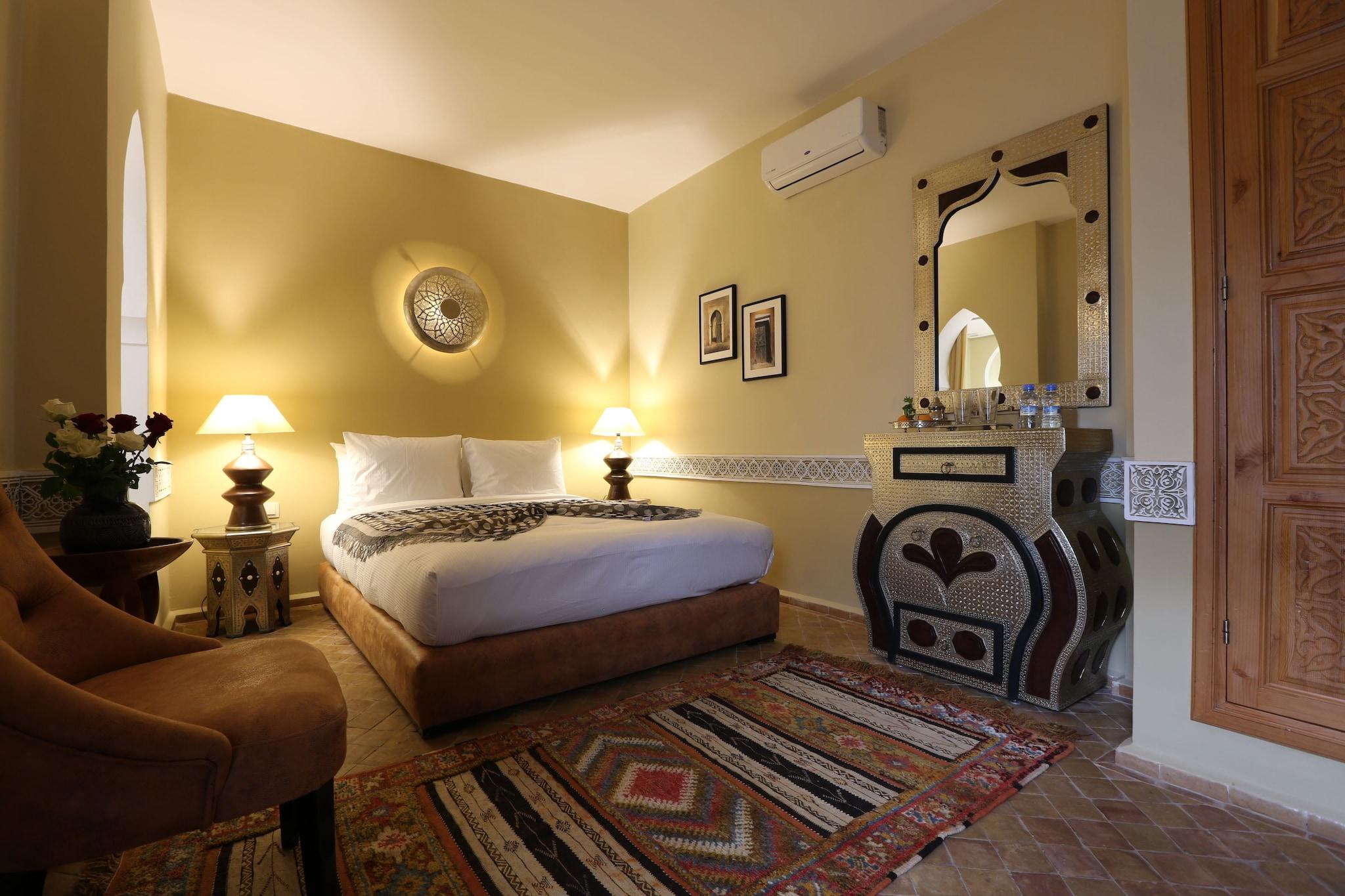 Double Queen Size Bed