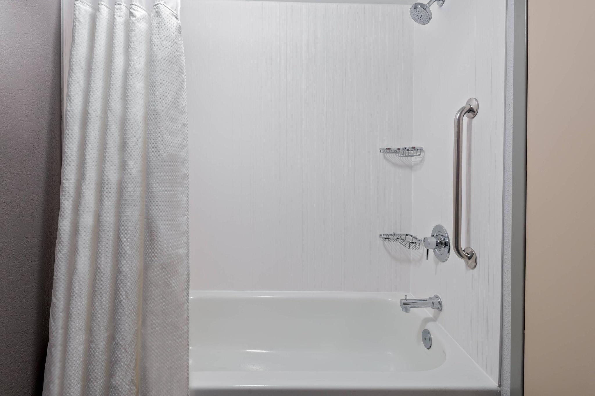 Quadruple Two Queen Beds