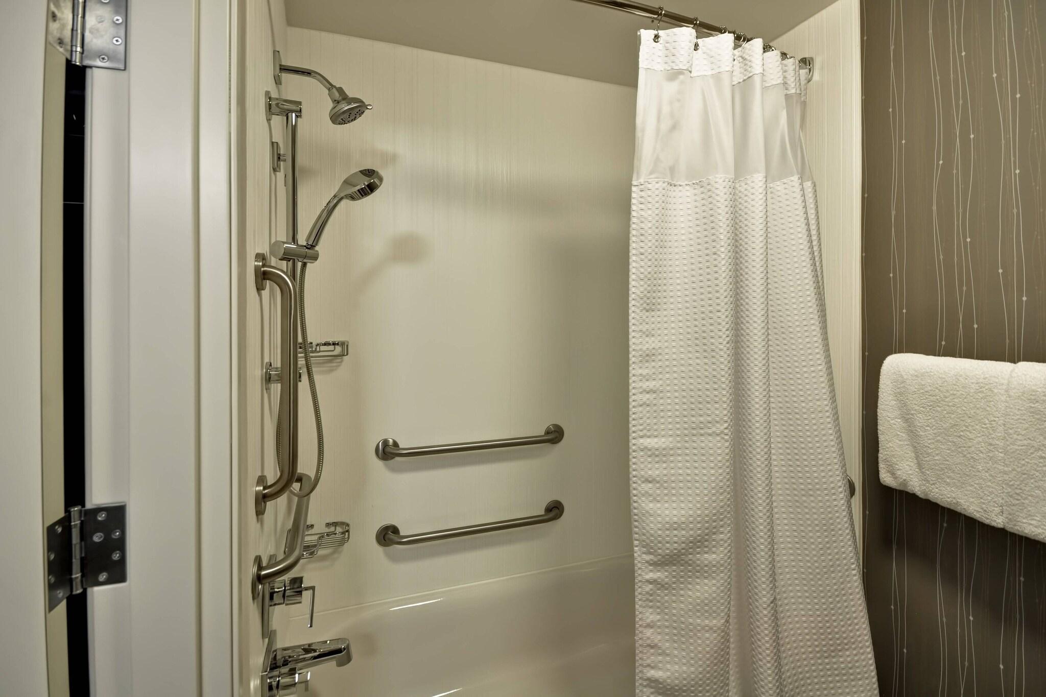 Double Accessible King Size Bed