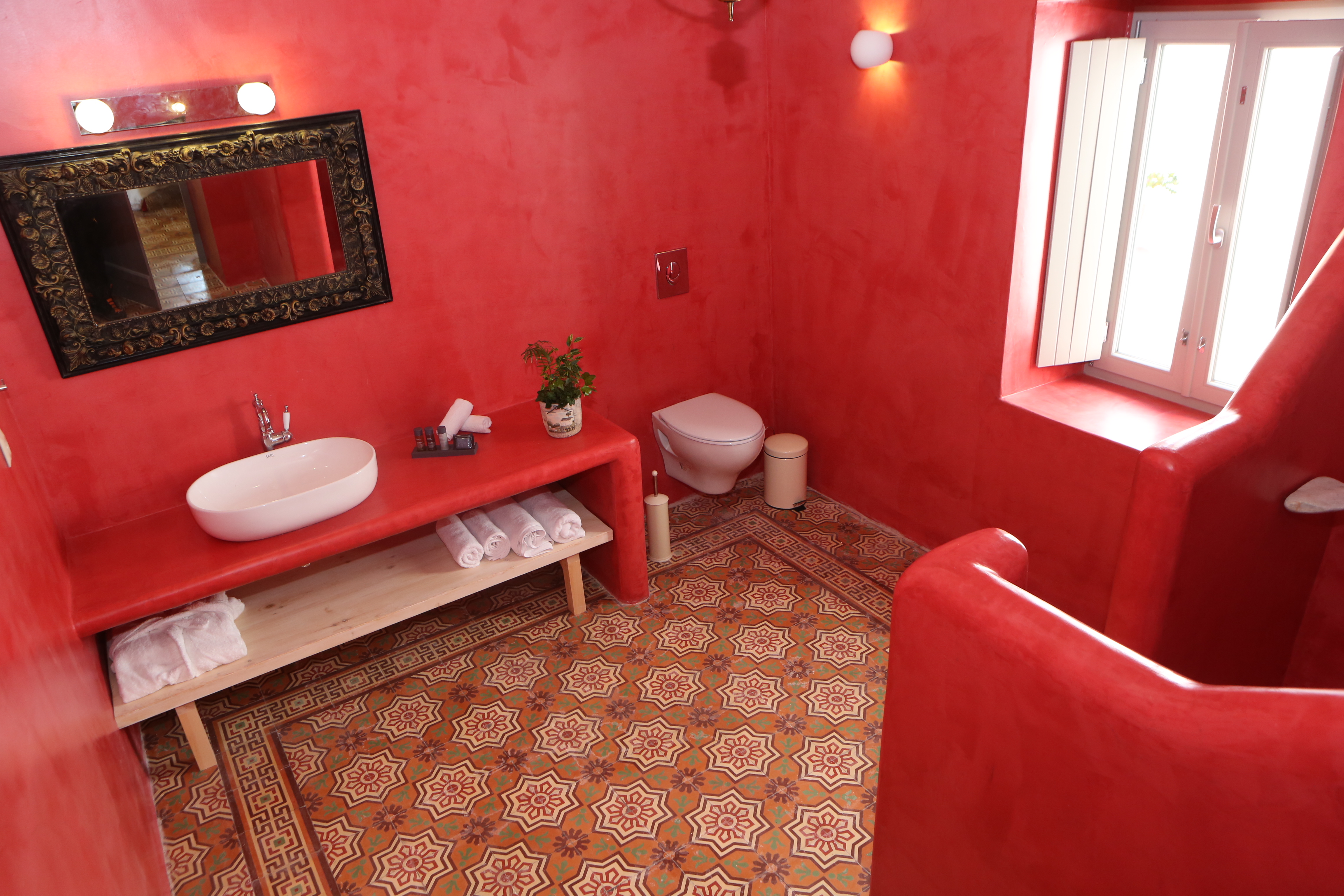 Suite with Jacuzzi with Views