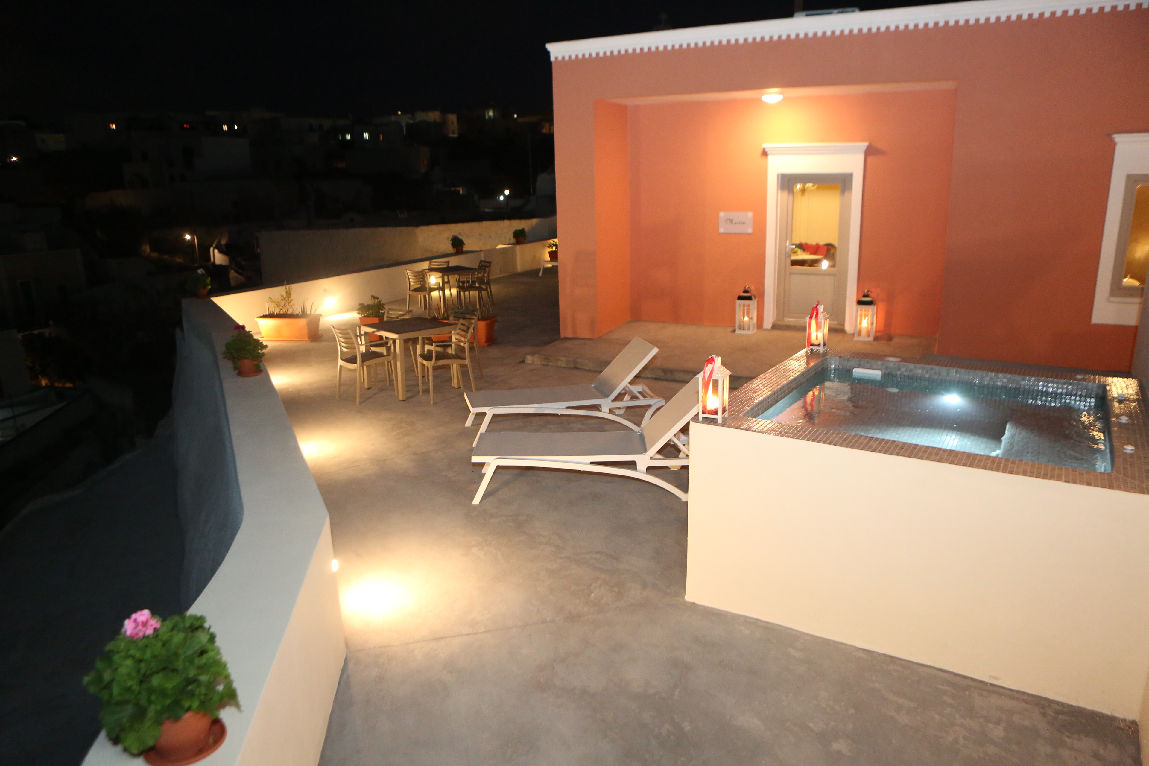 Suite with Jacuzzi with Views