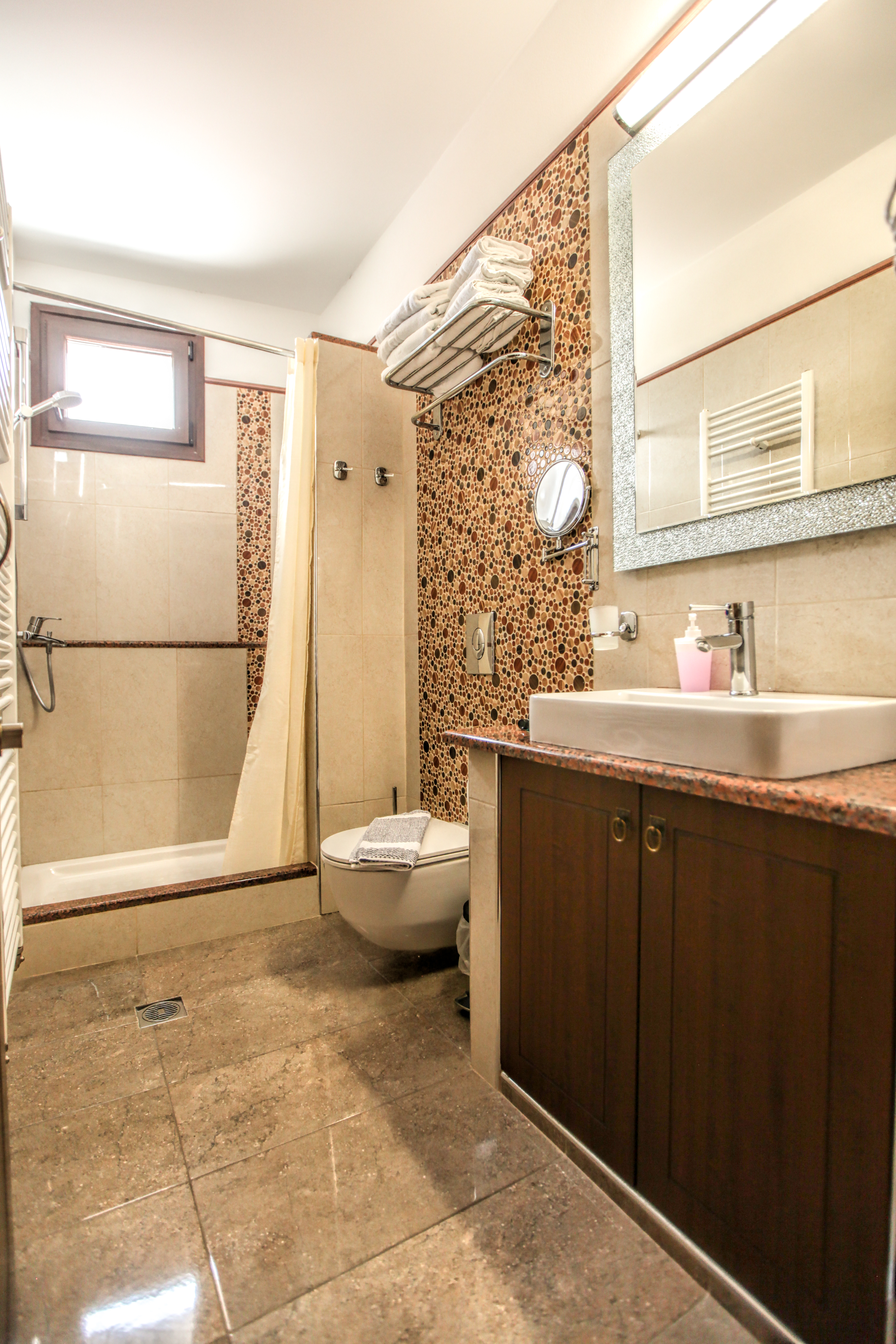 Quadruple Capacity 4