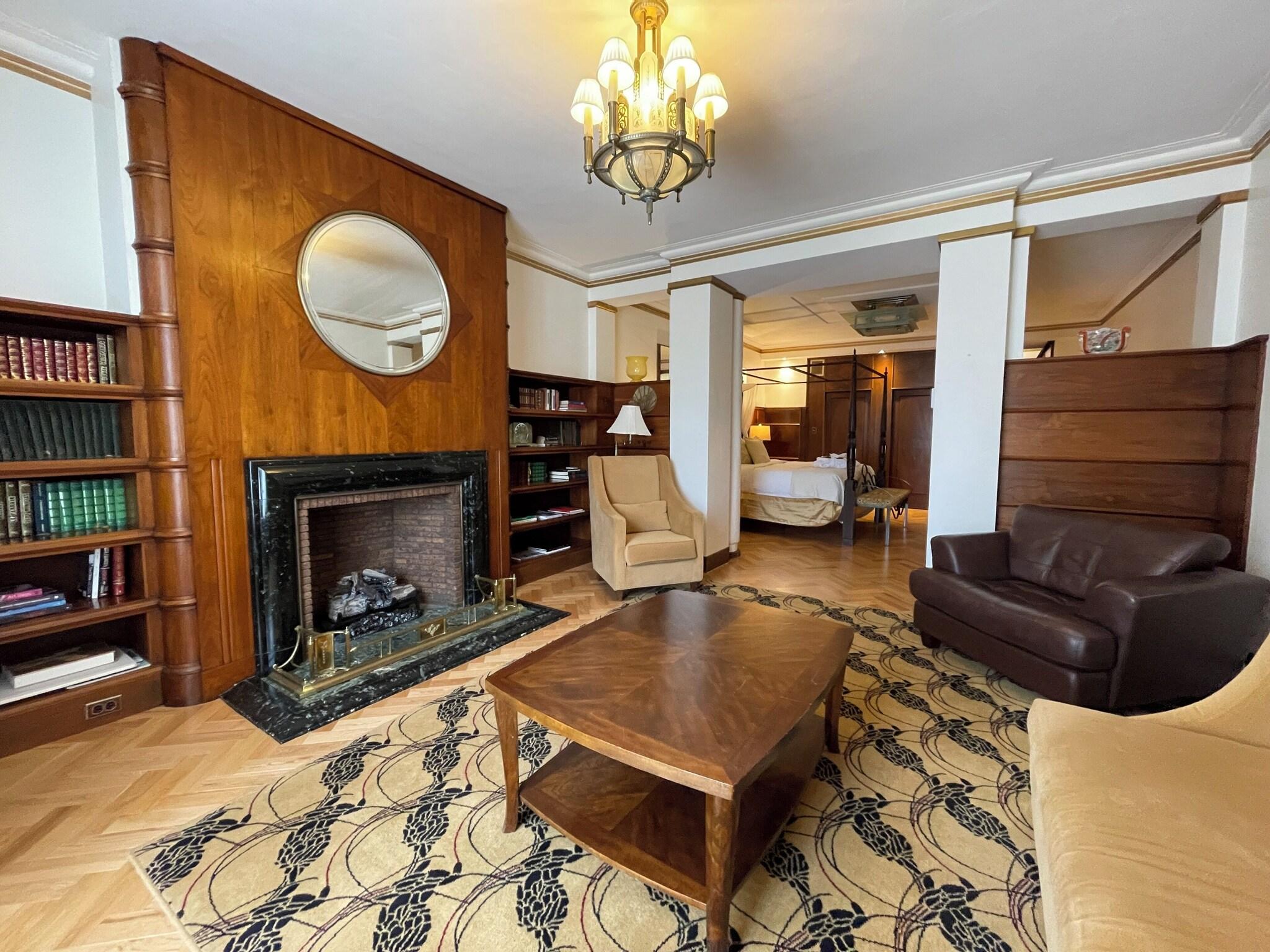 Junior Suite Executive King Bed