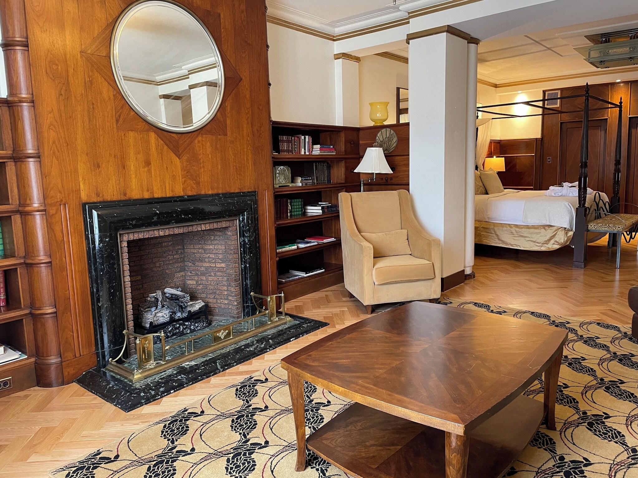 Junior Suite Executive King Bed