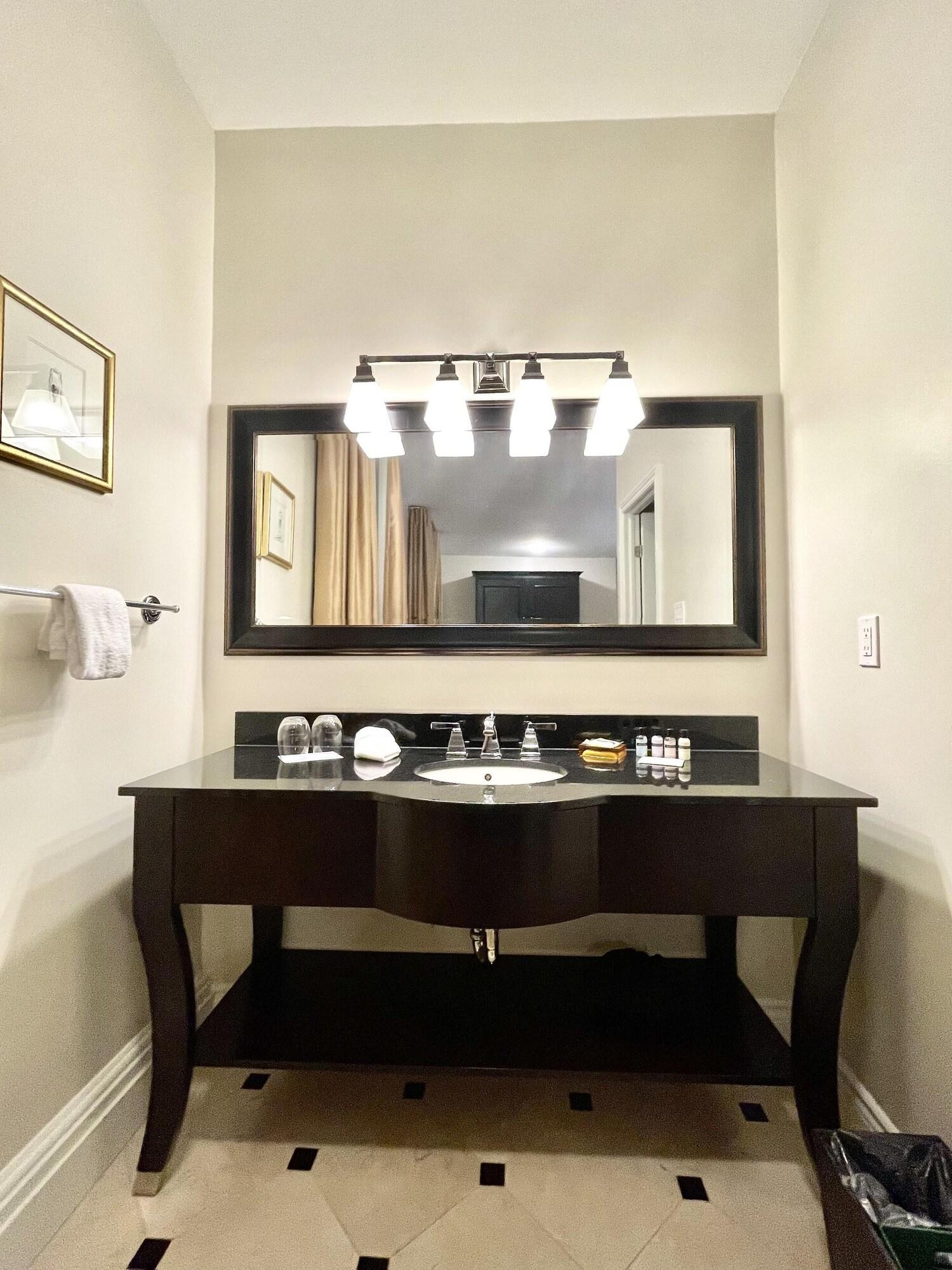 Double Superior King Bed