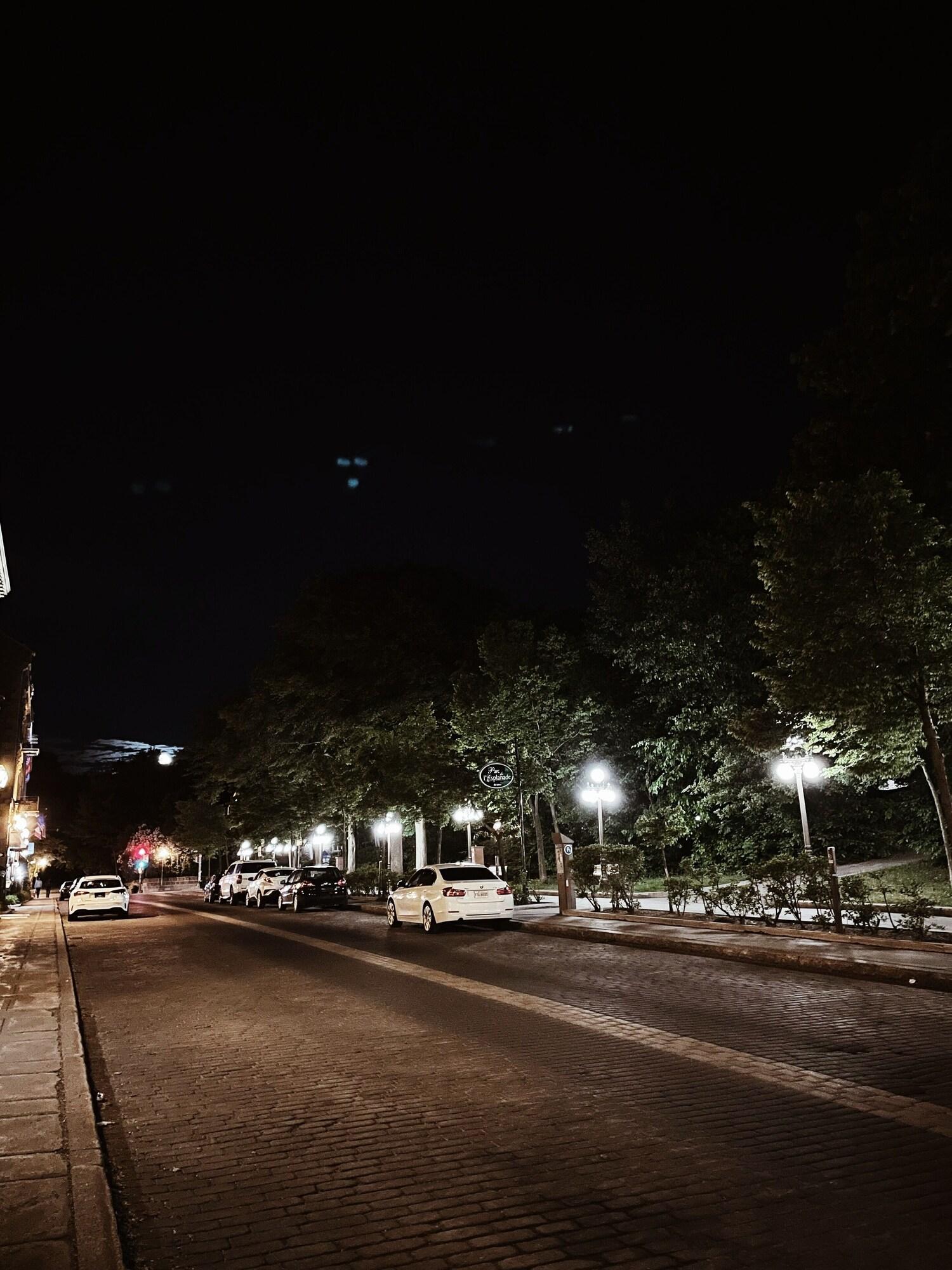 Junior Suite King Size Bed