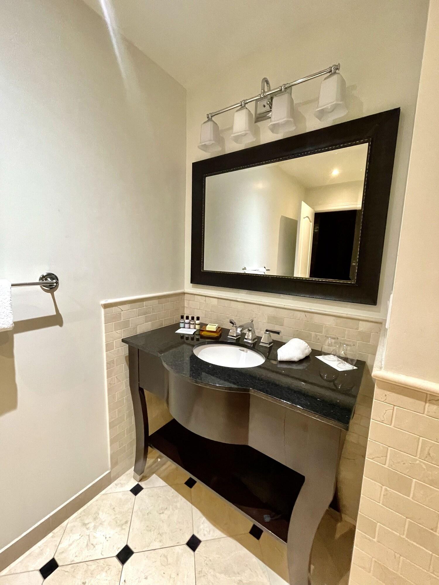 Double Superior King Bed