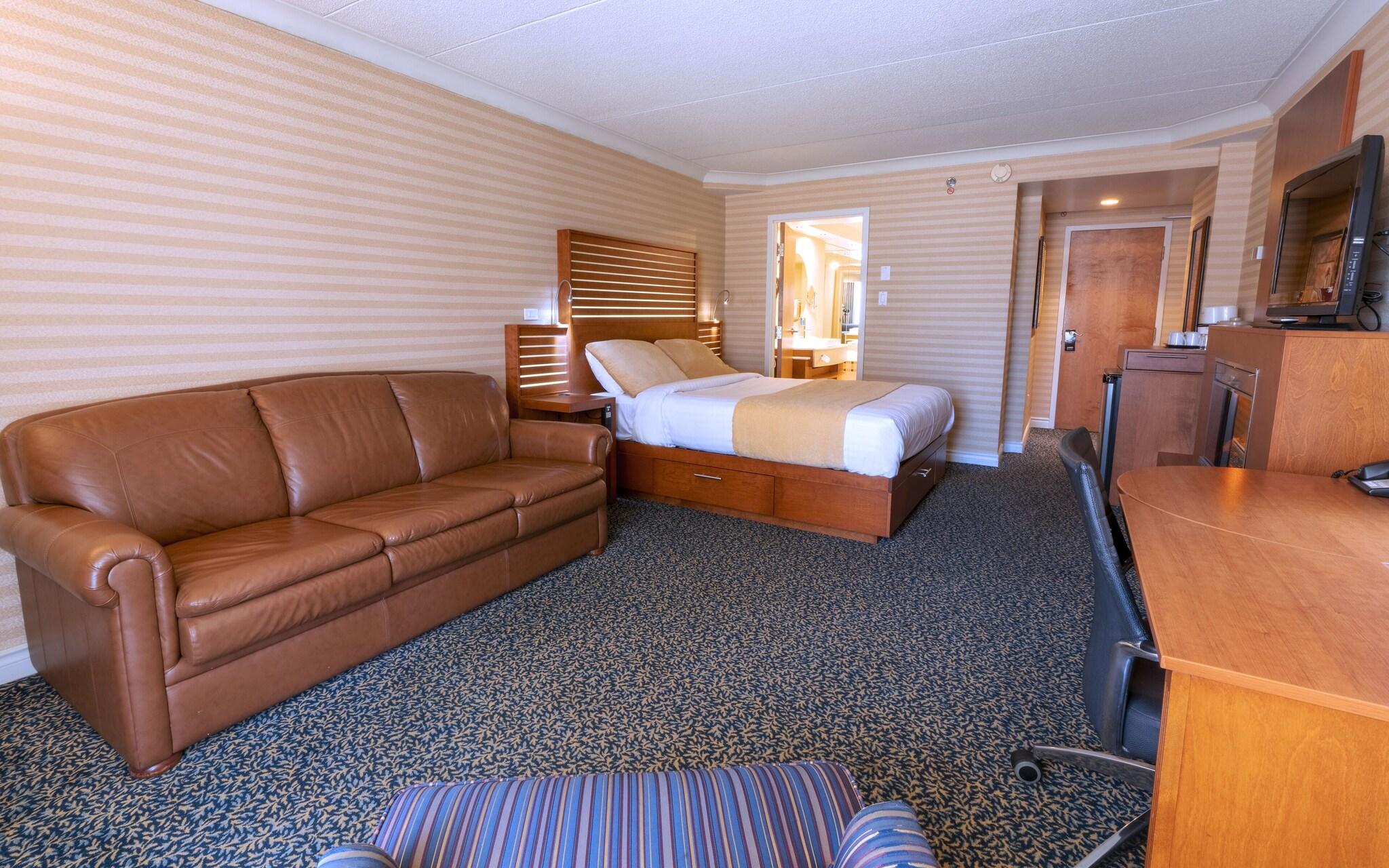 Double Queen Size Bed