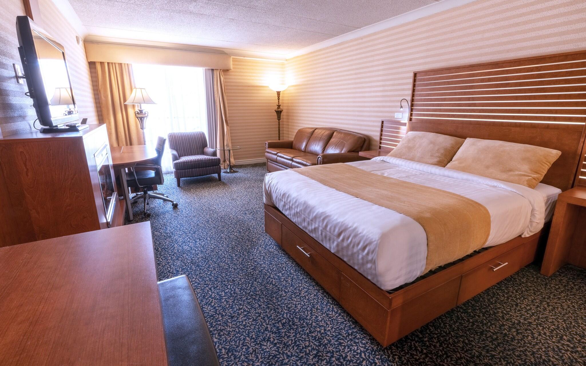 Double Queen Size Bed