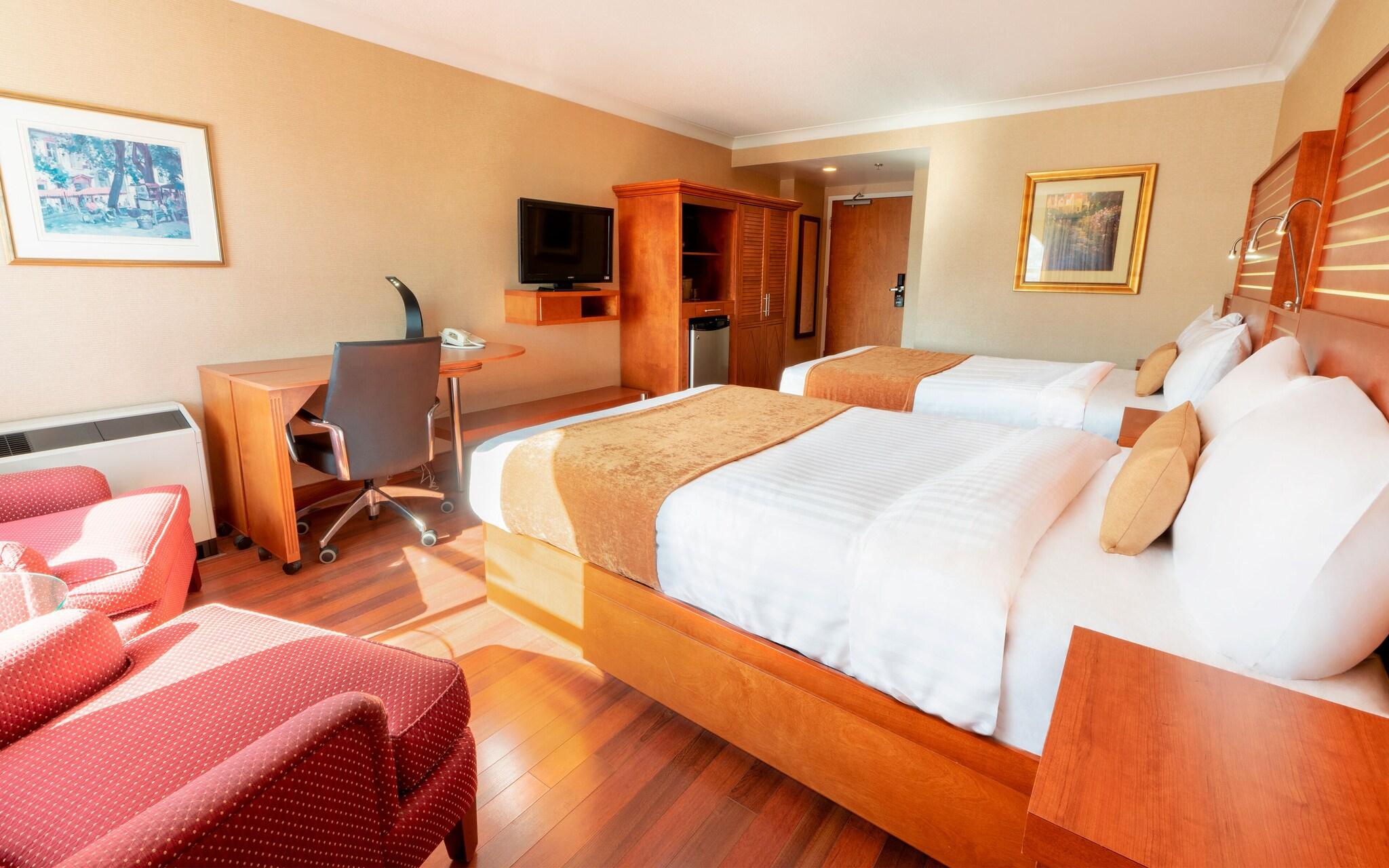 Double Classic Two Double Beds