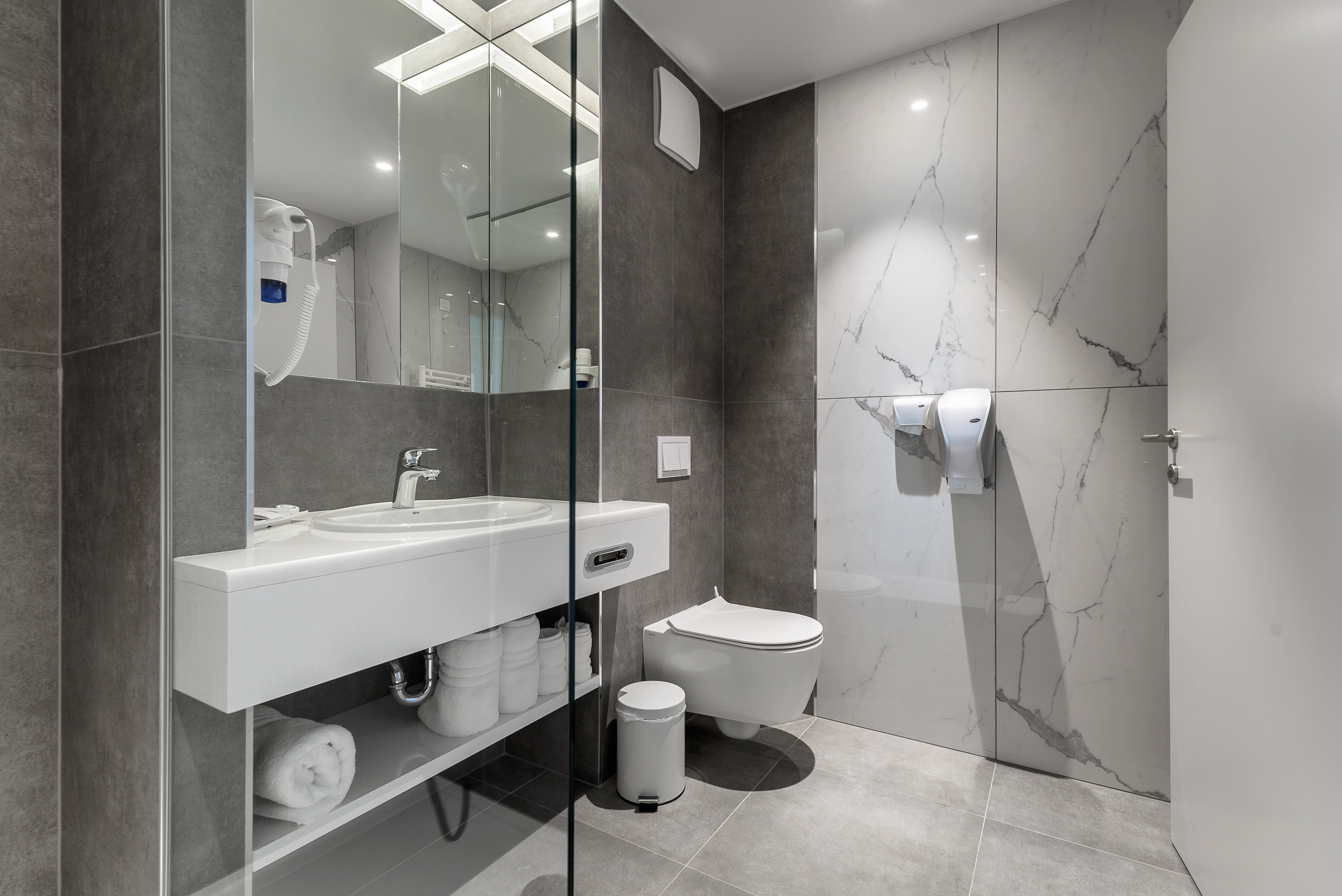 Double Deluxe Partial Ocean View