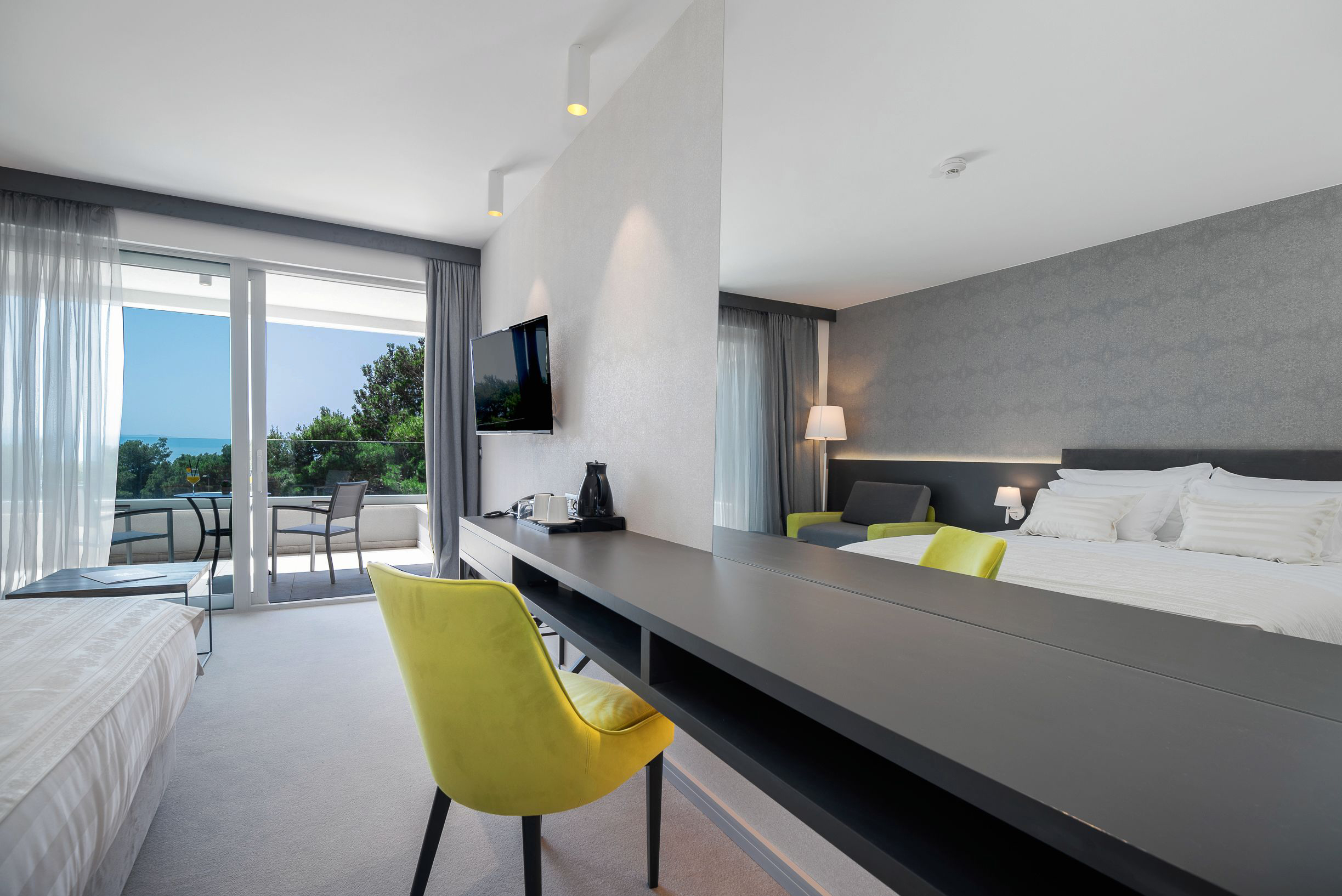 Double Deluxe Partial Ocean View