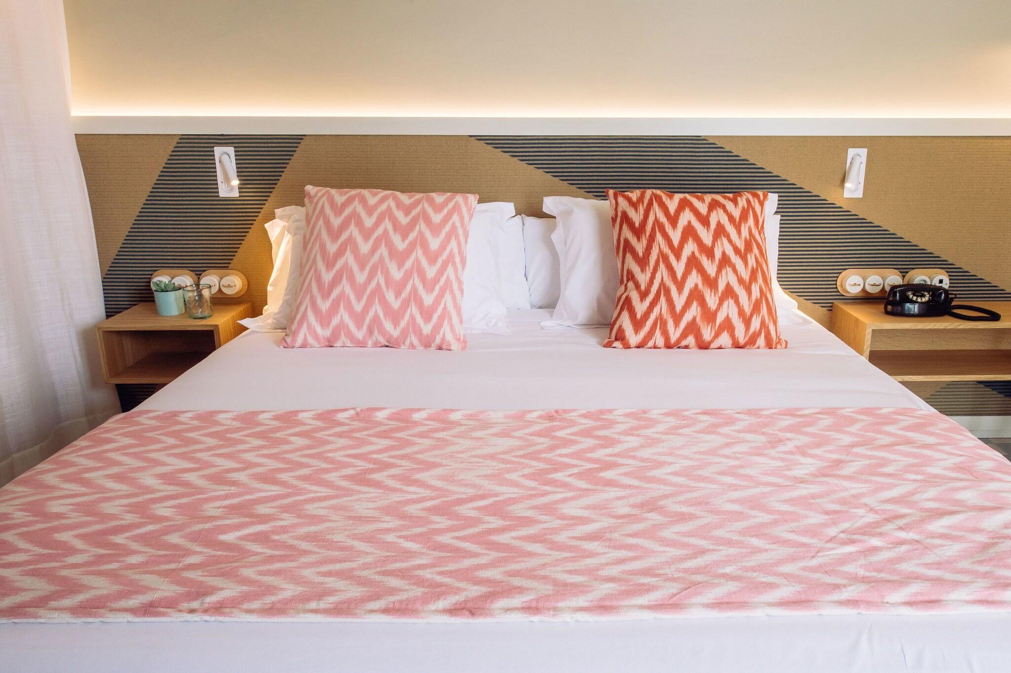 Double Single Queen Size Bed