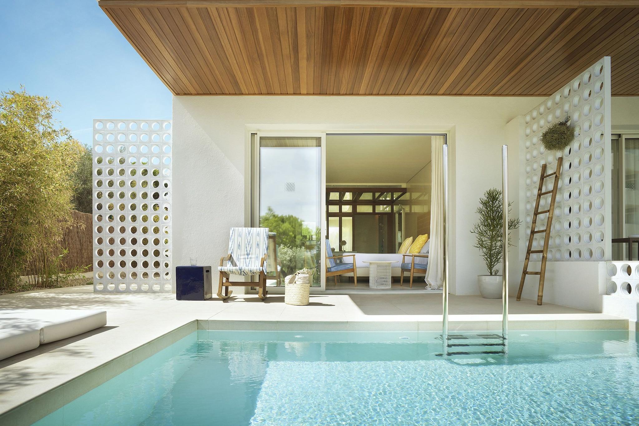 Junior Suite with Private Pool