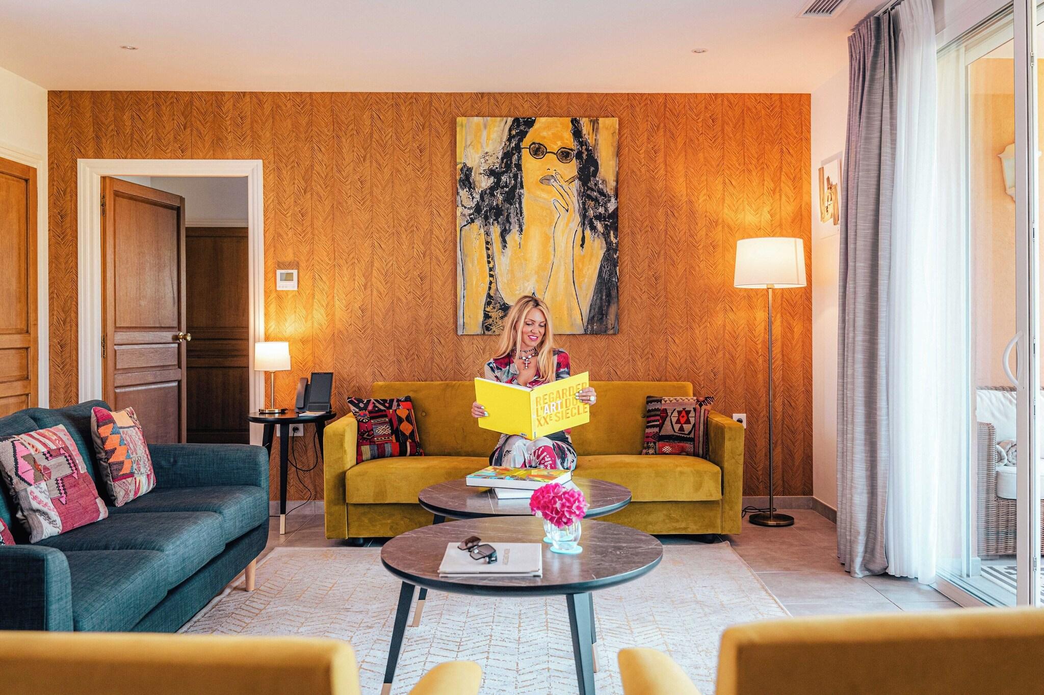 Villa Two Queen Beds