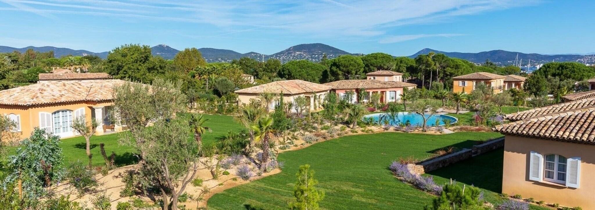 Villa Two Queen Beds