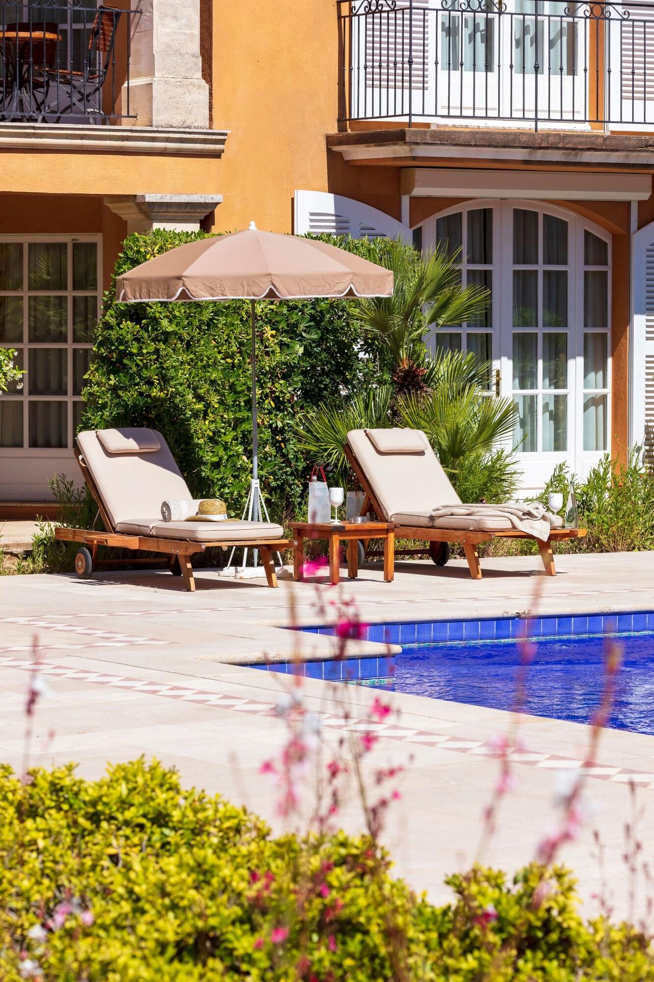 Family Room with Terrace