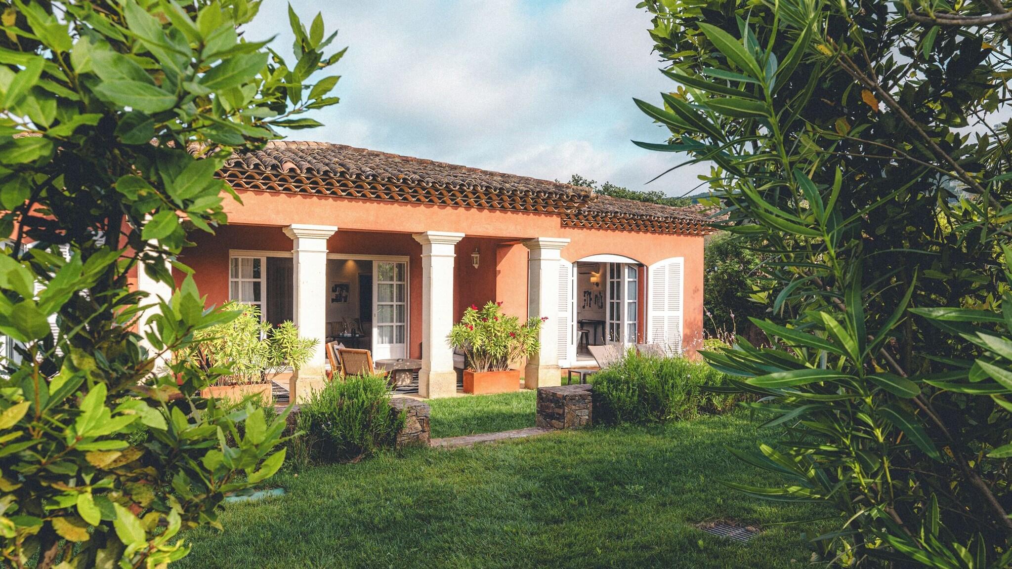 Villa Two Queen Beds