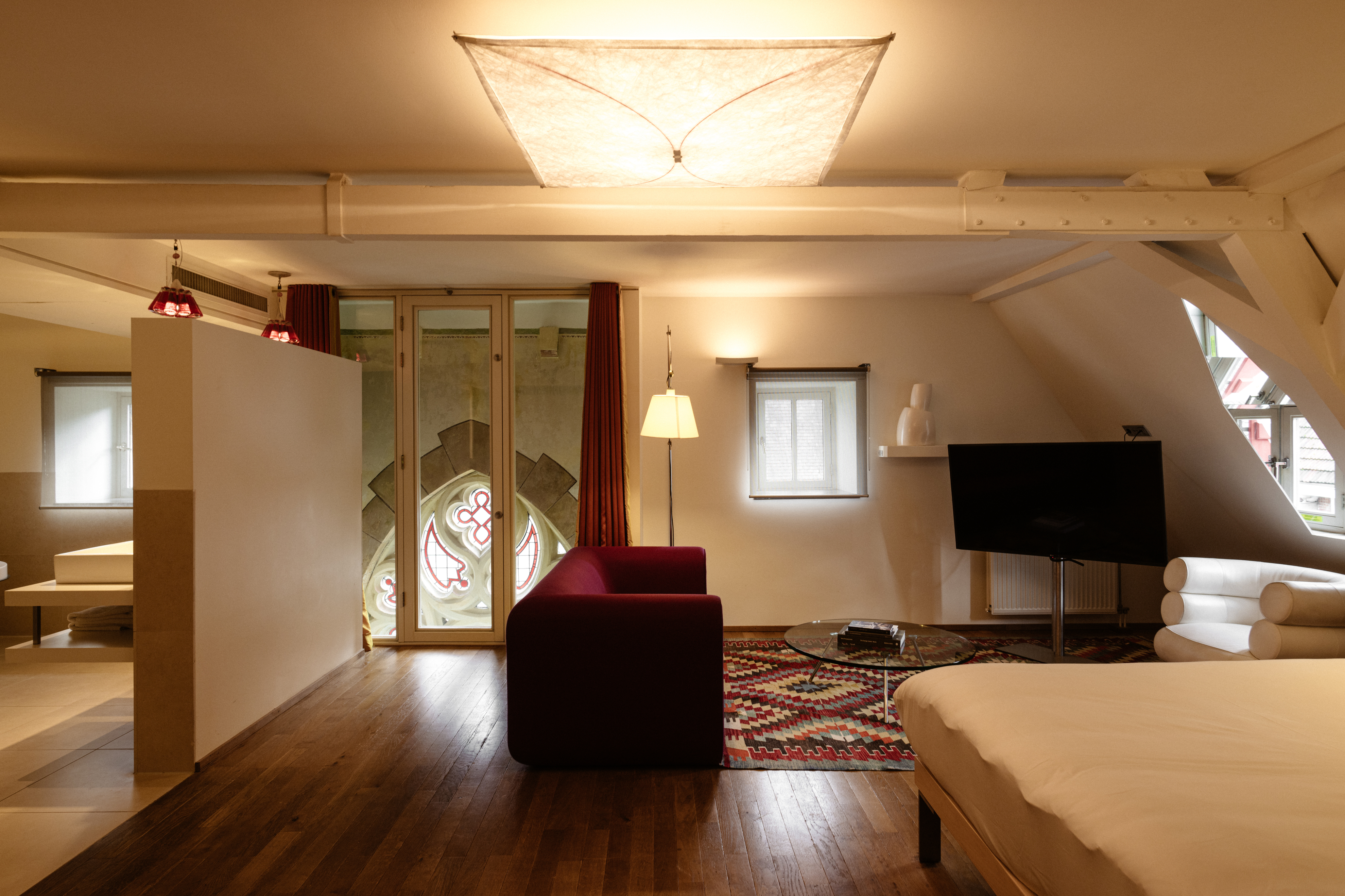 Double King Size Bed