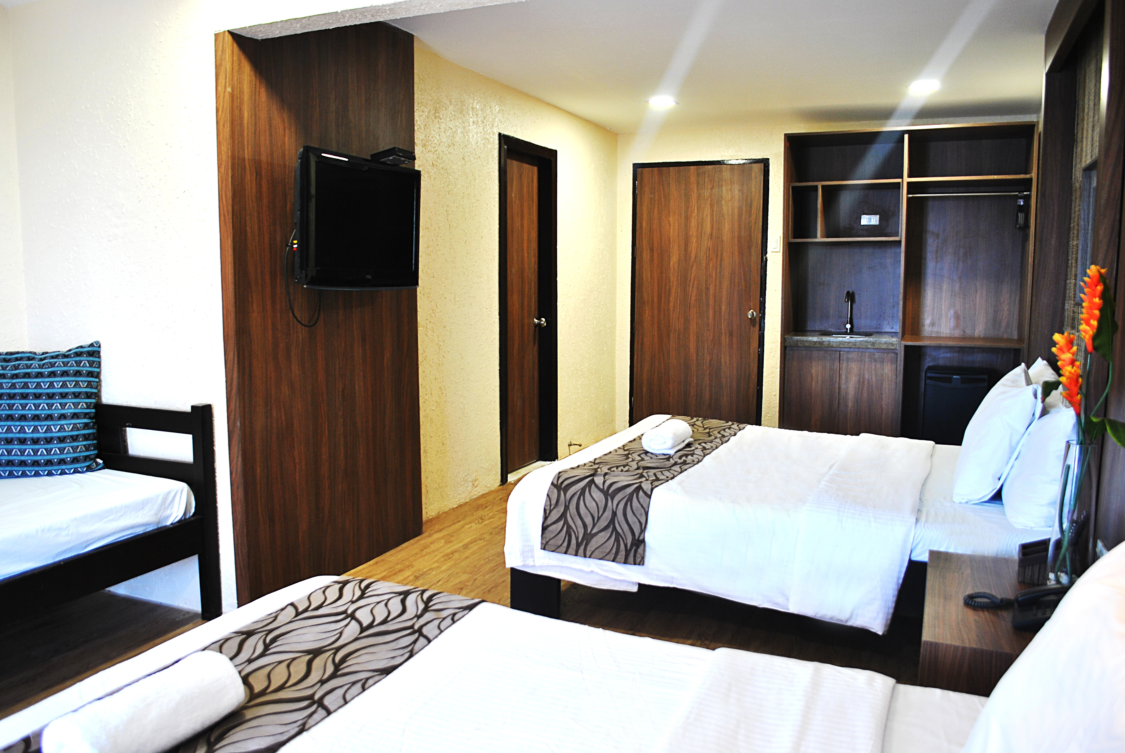 Suite Two Beds