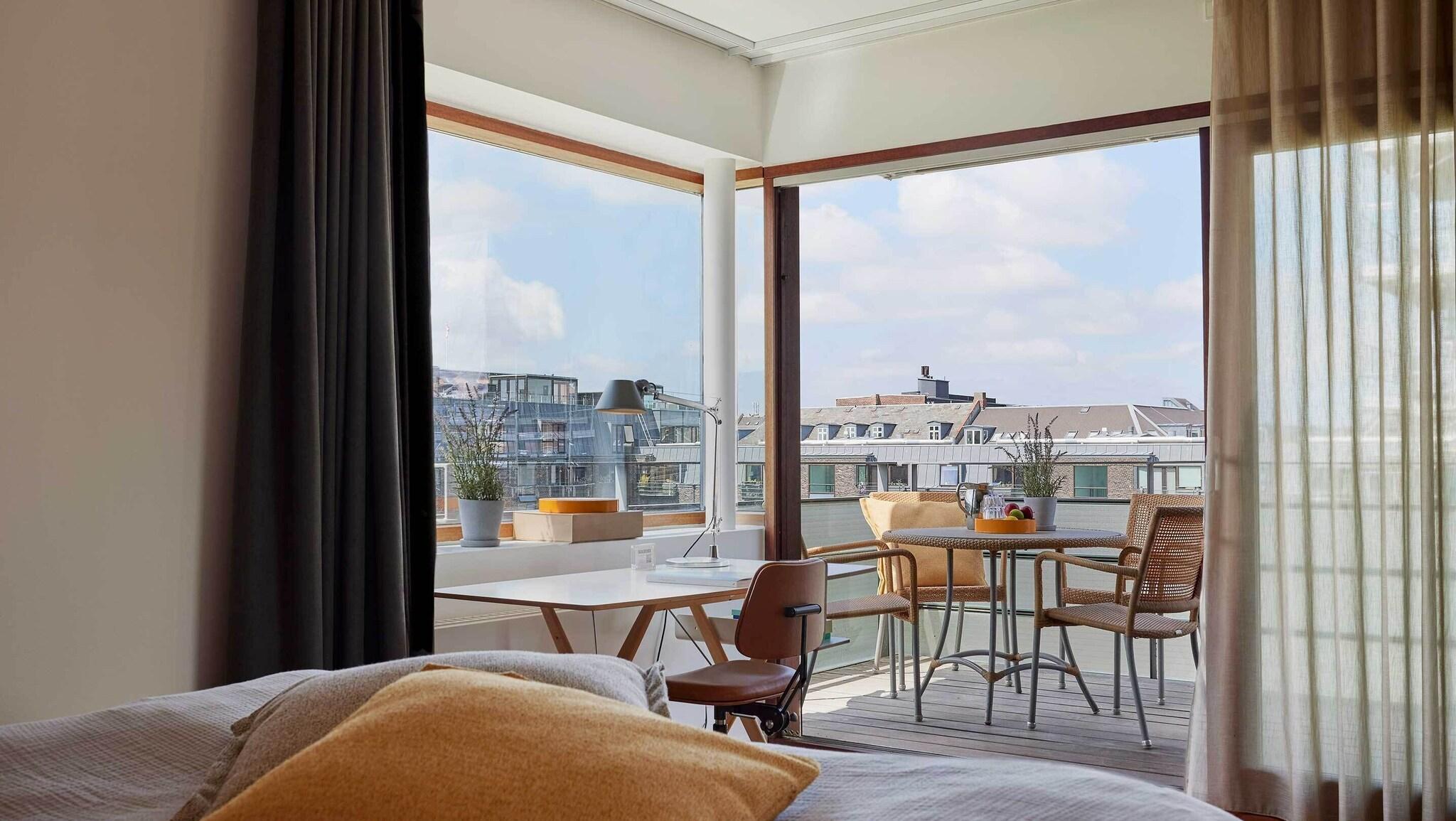 Apartment Superior King Bed