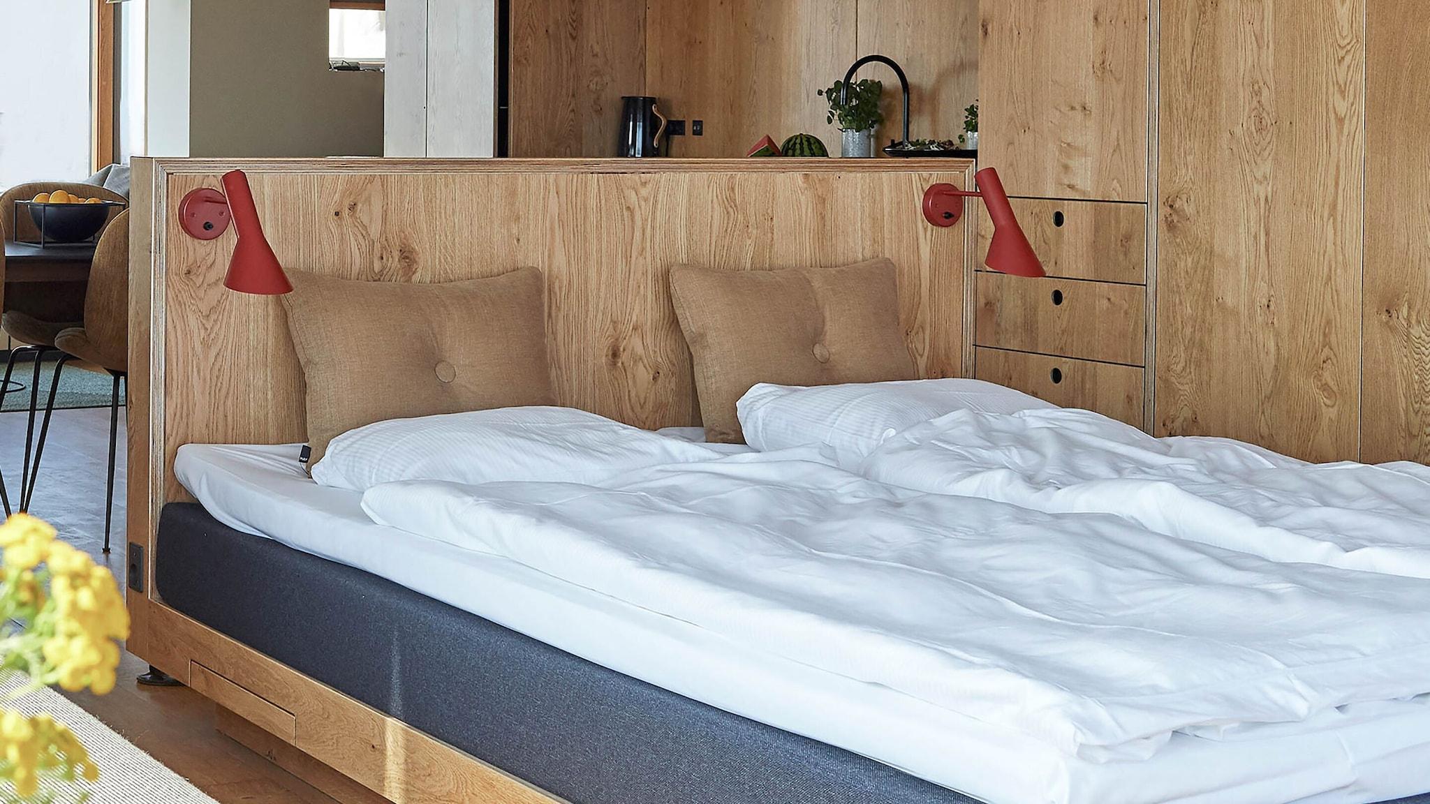 Suite Deluxe King Bed