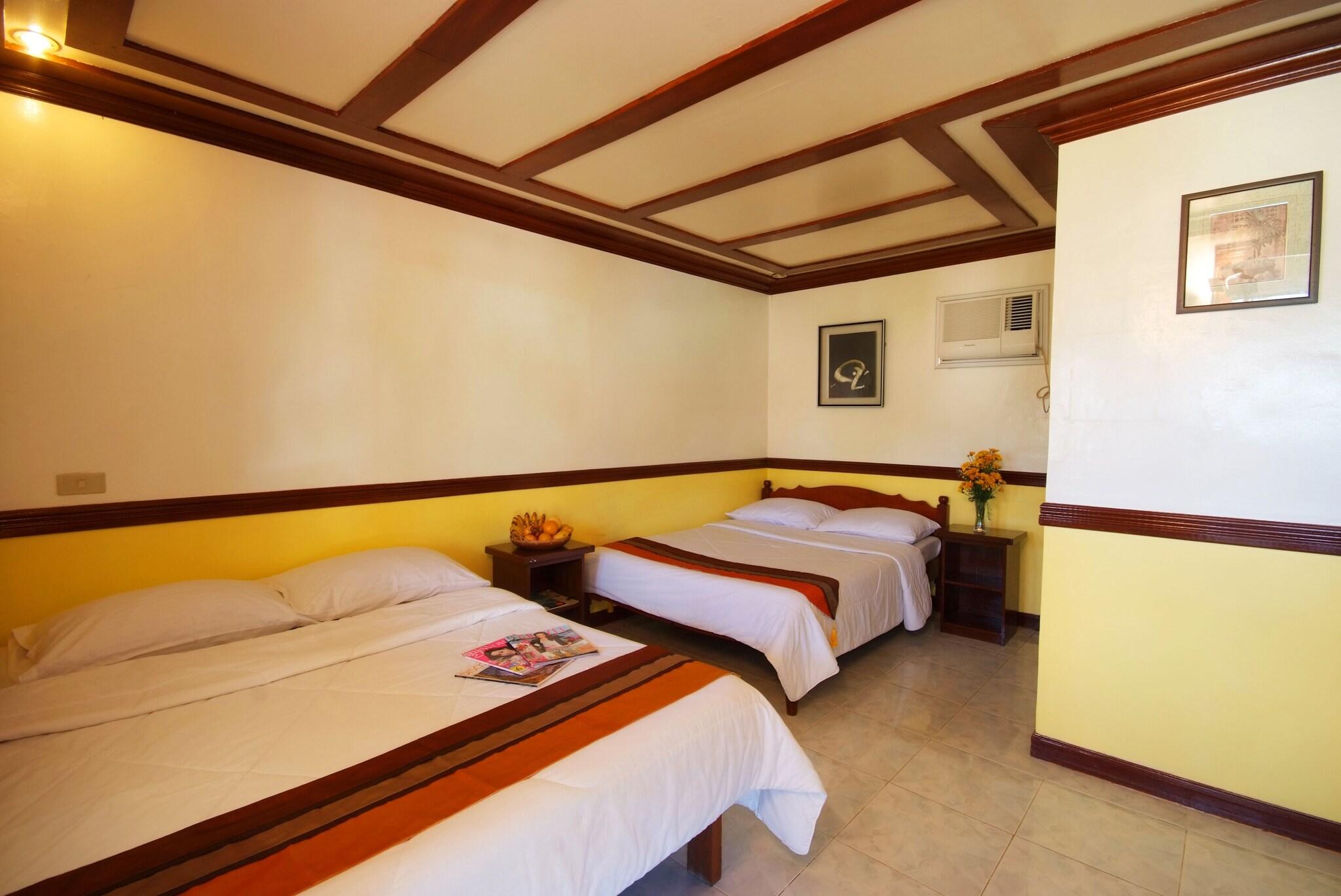 Bungalow Queen Size Bed