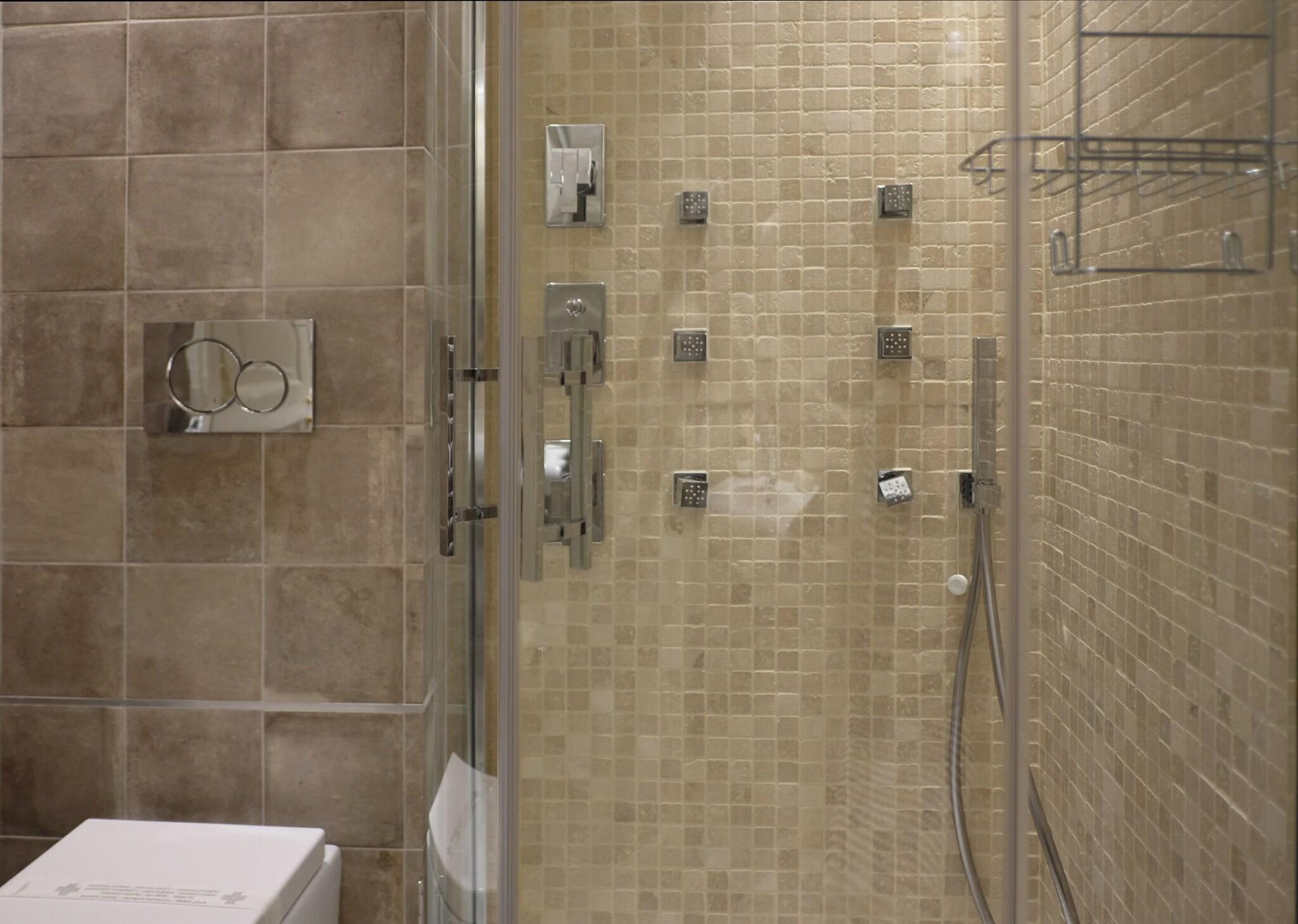 Double or Twin Two Beds