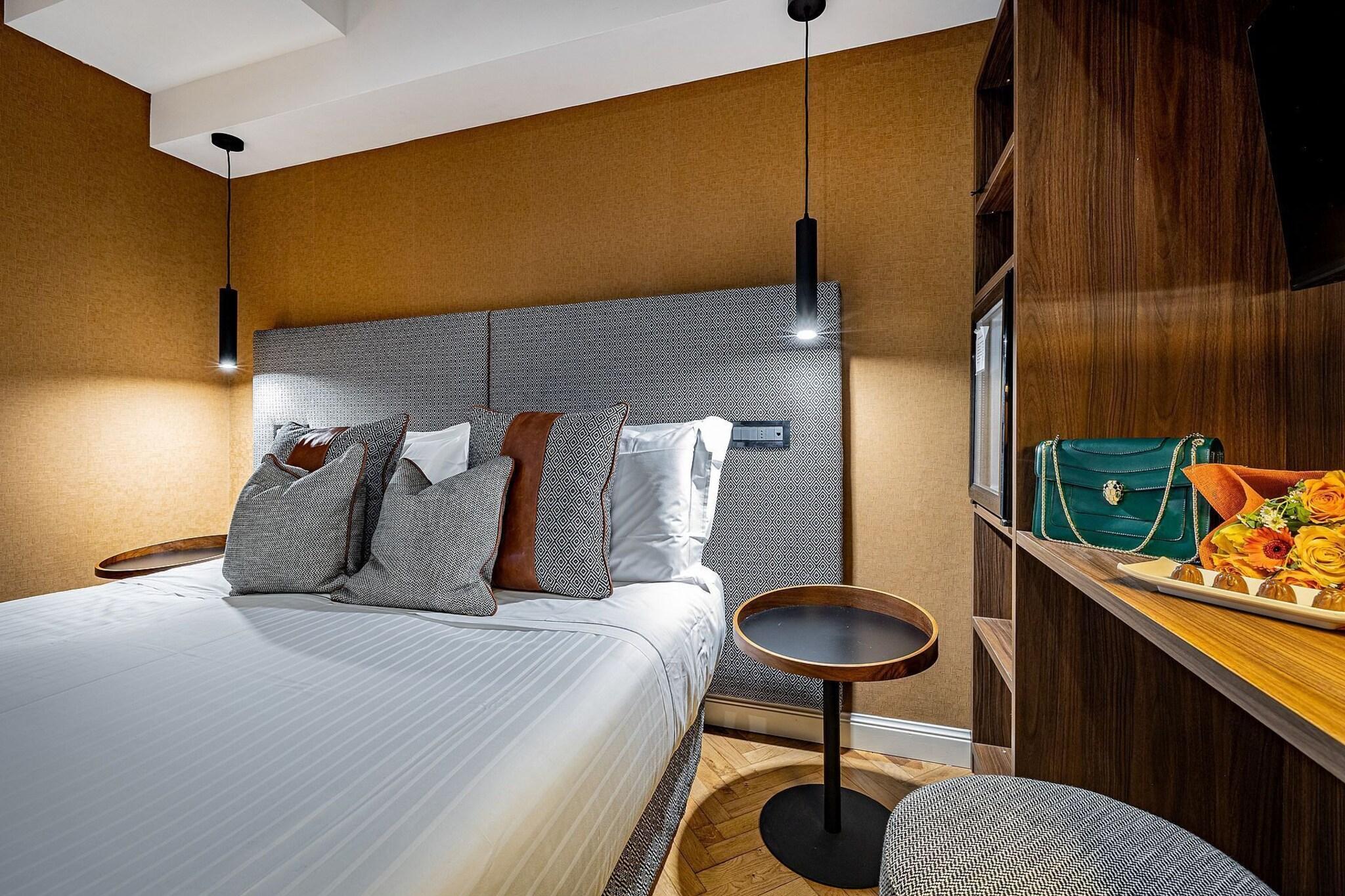 Double Classic with Views