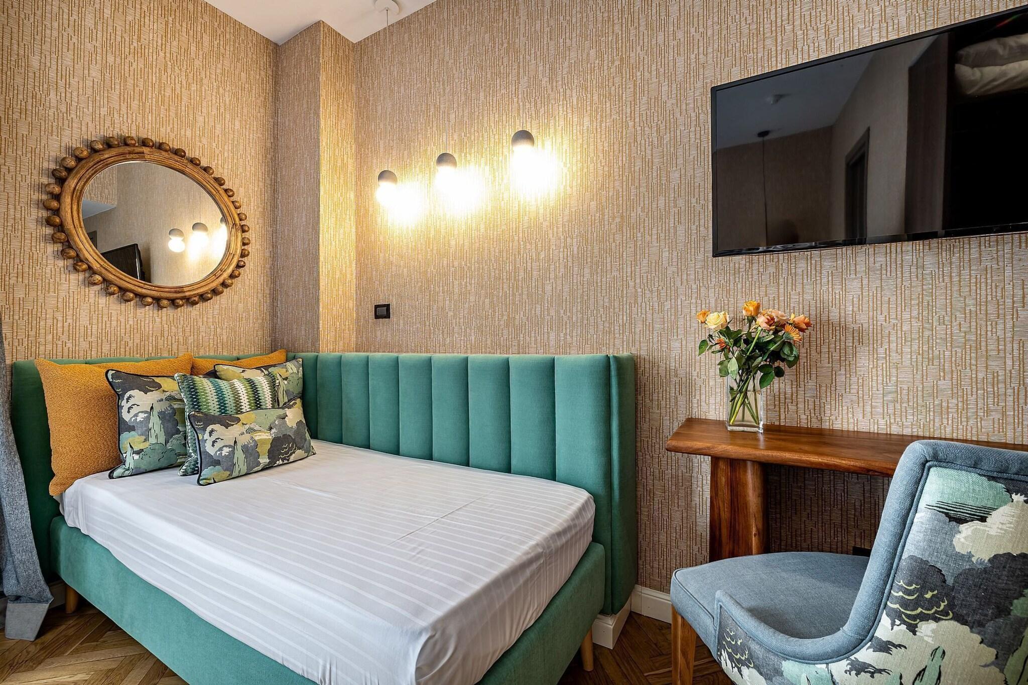 Triple Superior City View