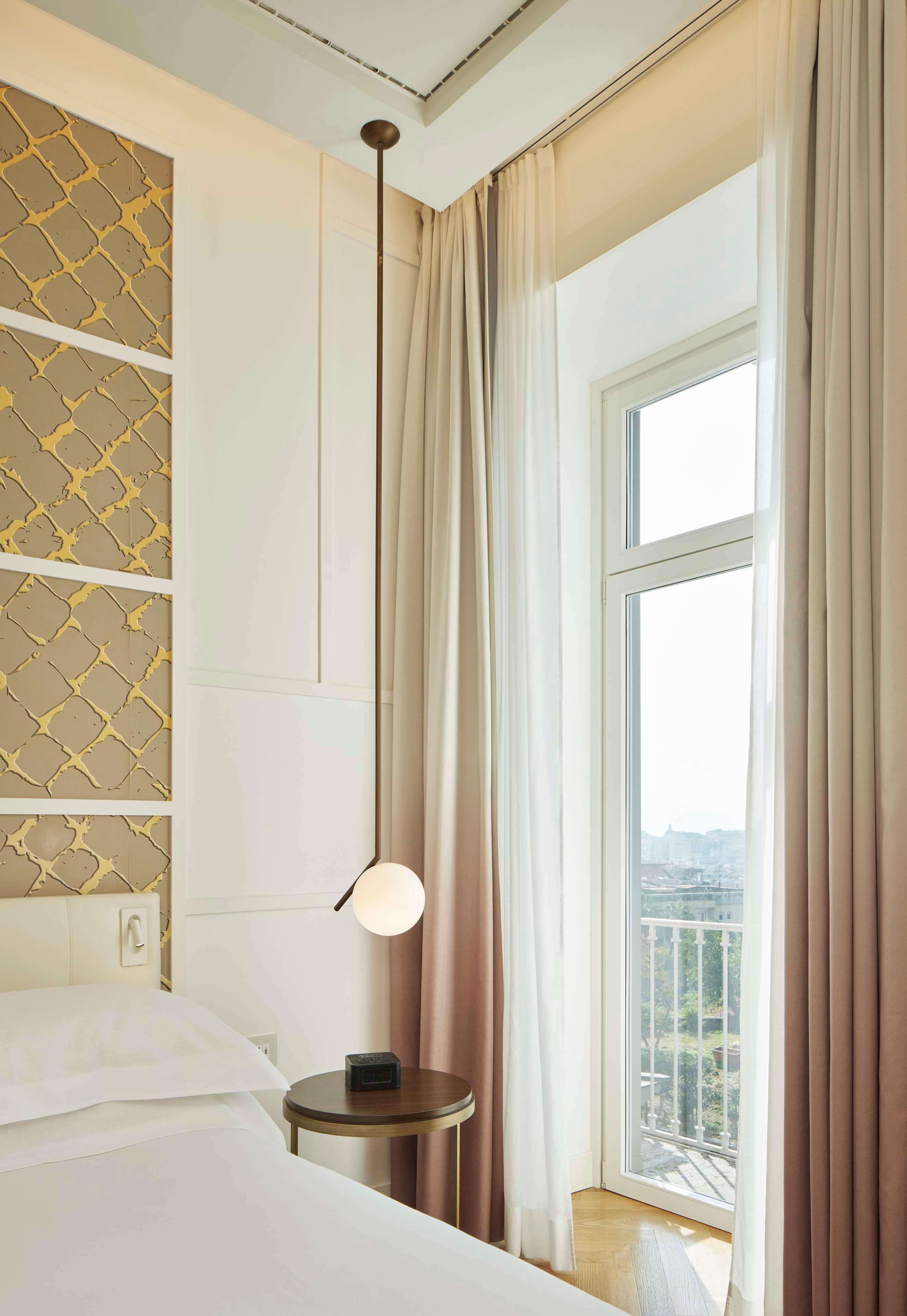 Double Accessible King Size Bed