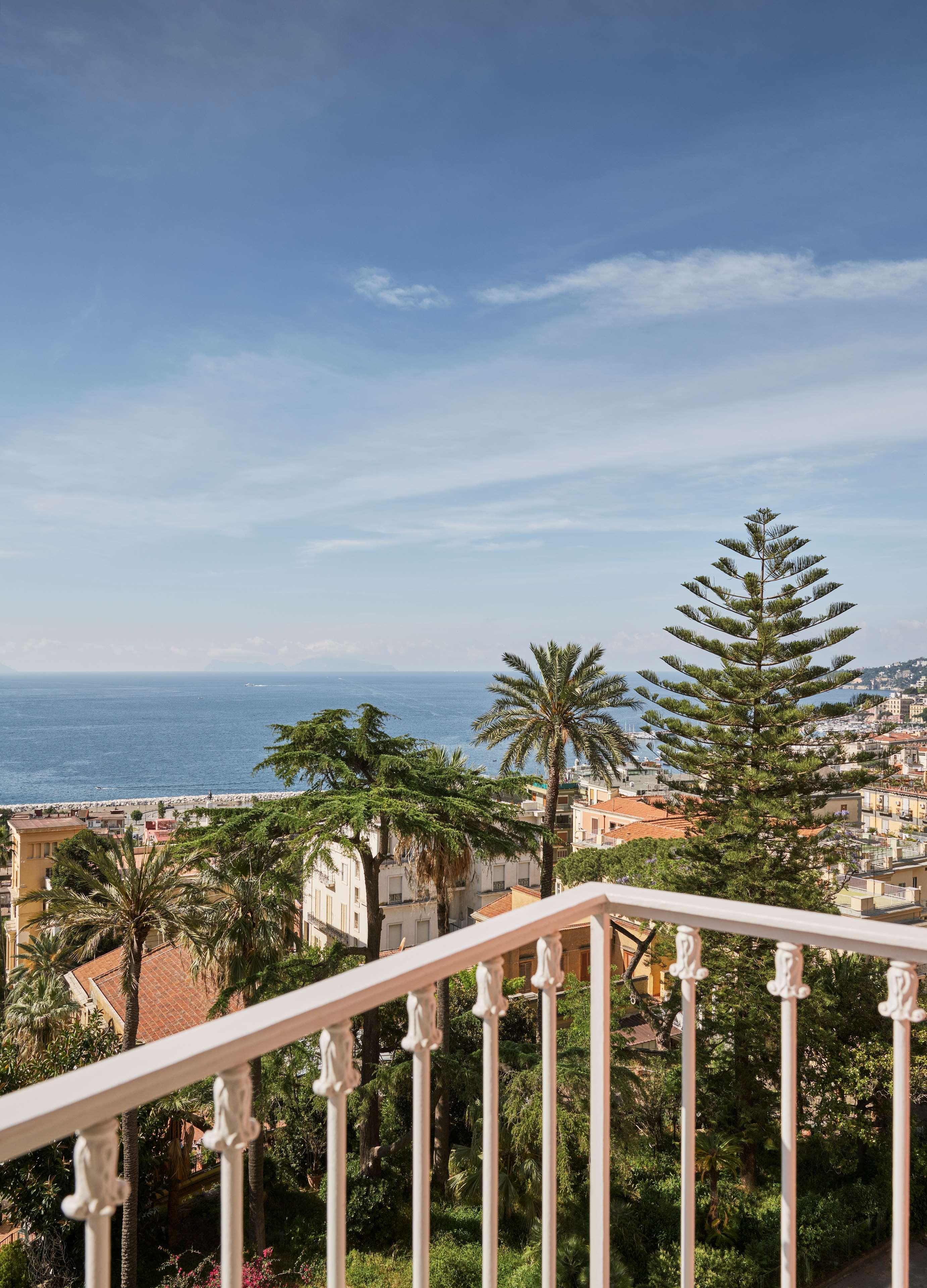 Double Deluxe Sea View