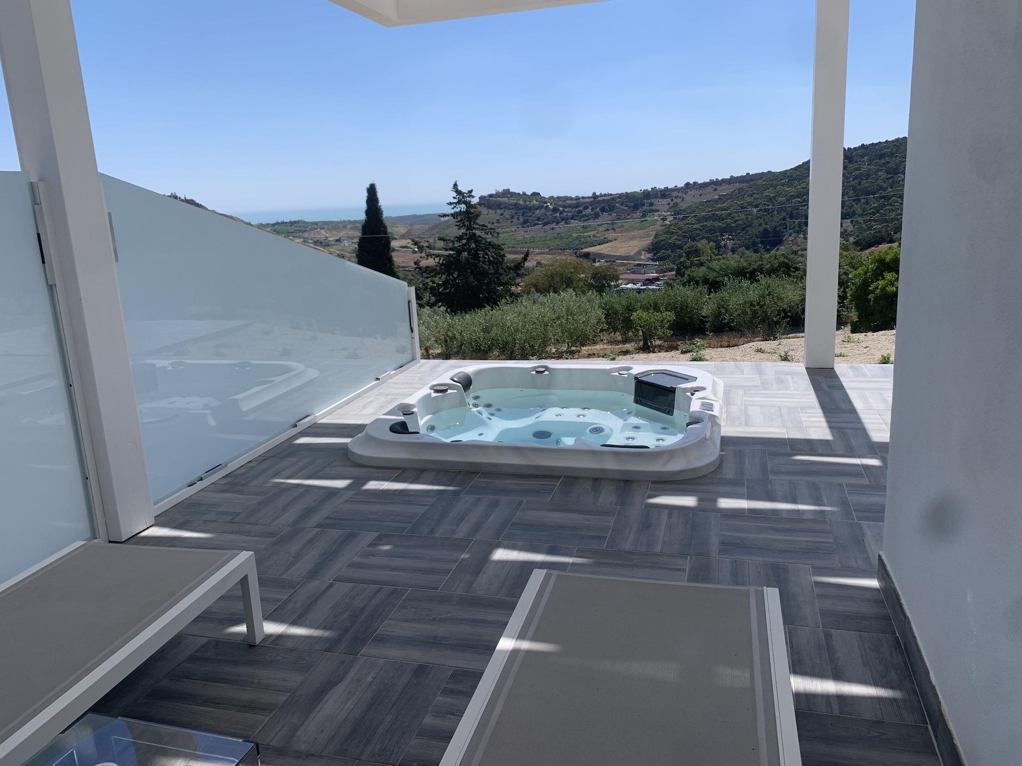 Villa King Bed with Jacuzzi