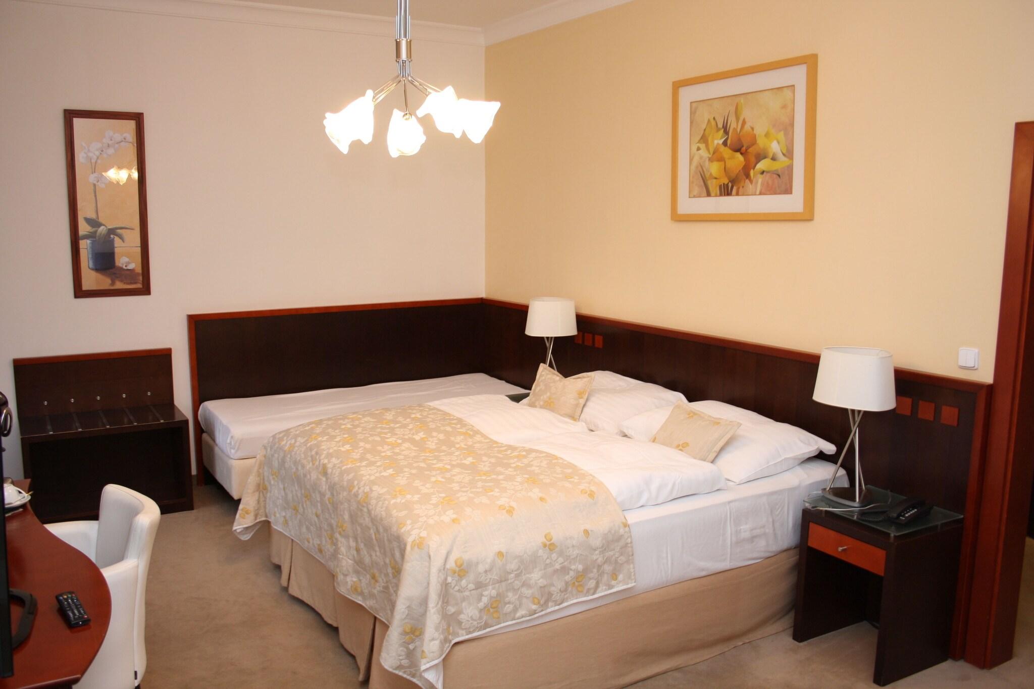 Junior Suite King Size Bed