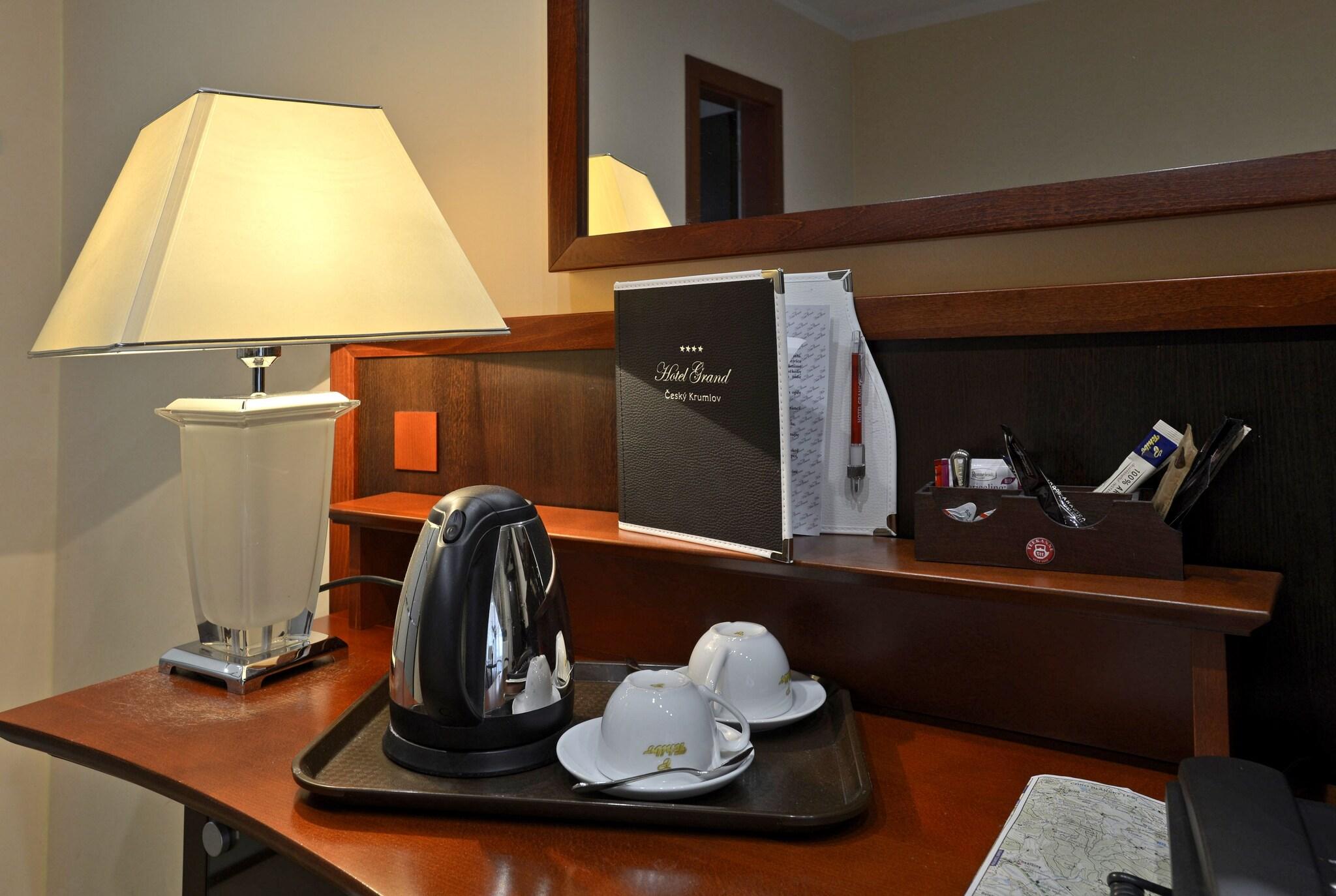 Junior Suite King Size Bed