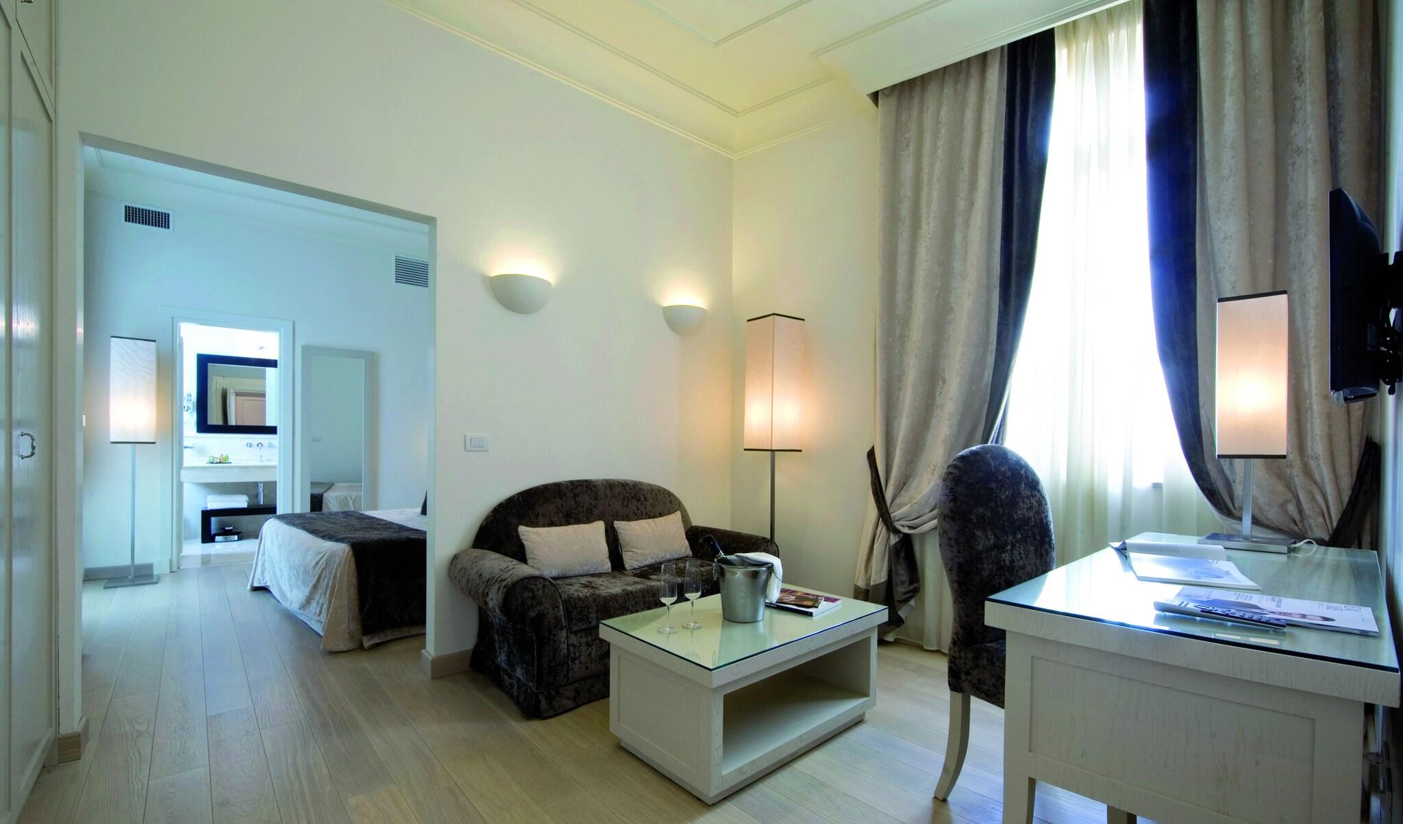 Junior Suite King Size Bed