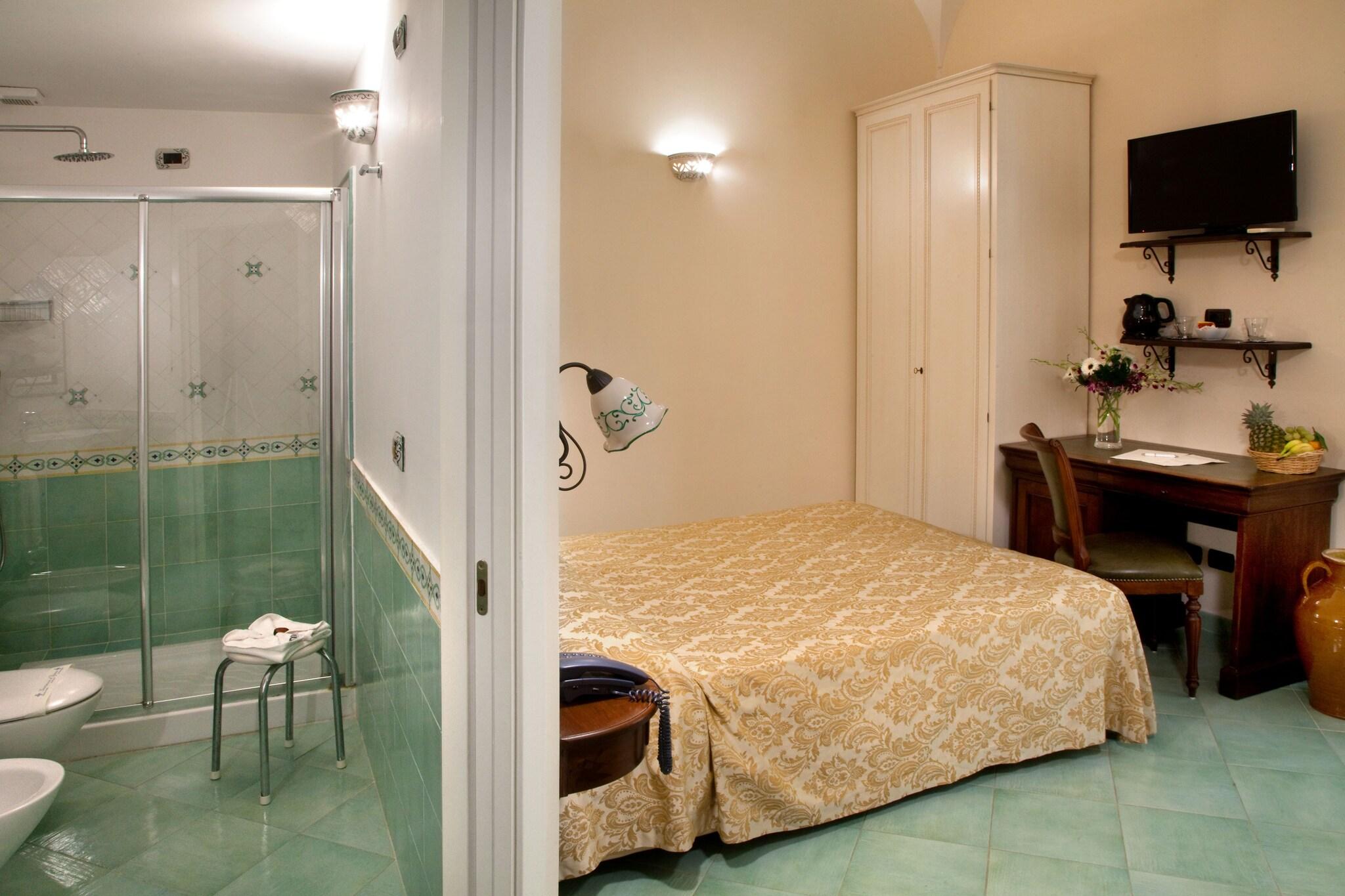 Double Queen Size Bed