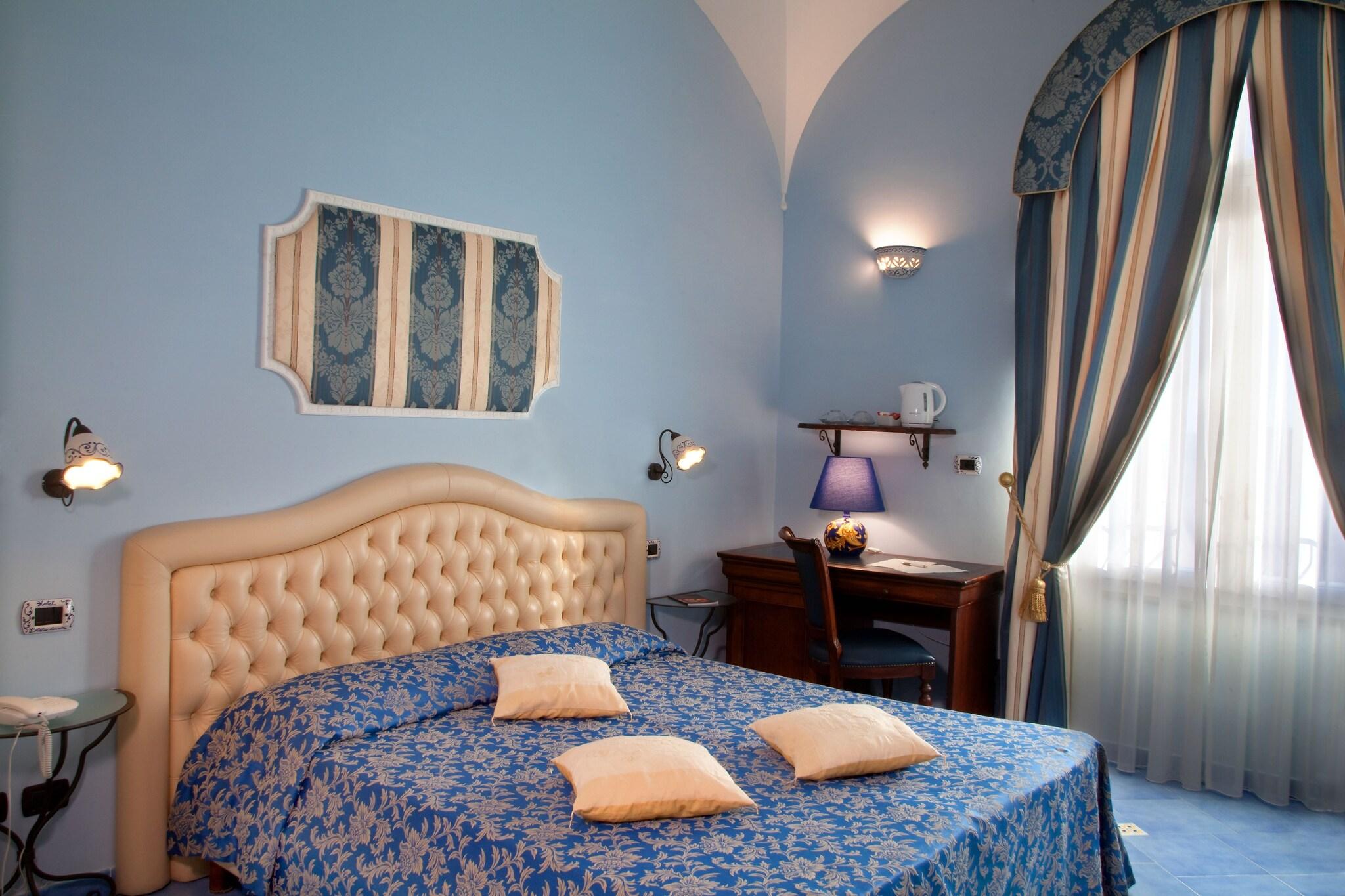 Double Superior Queen Bed