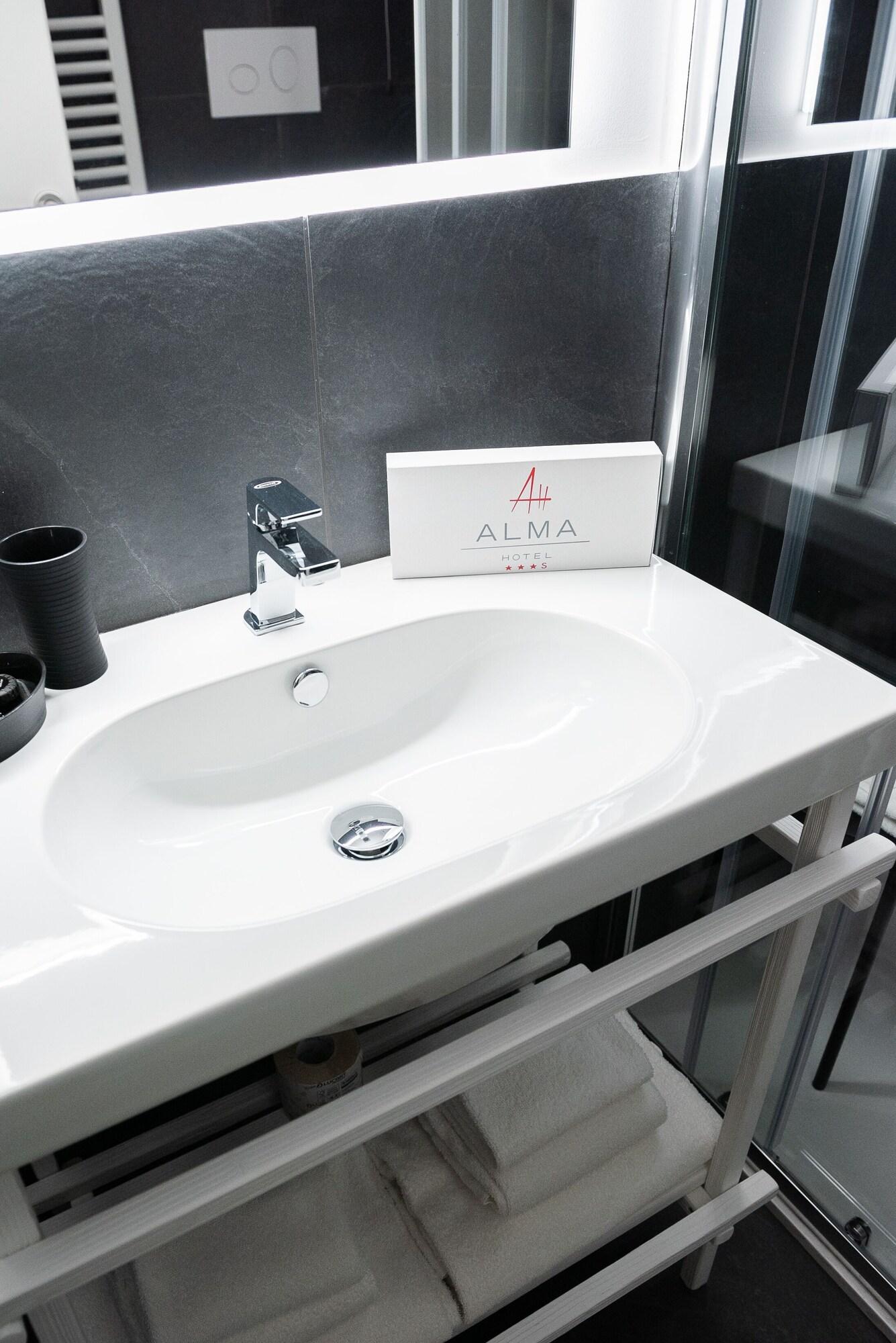 Double Superior Queen Bed