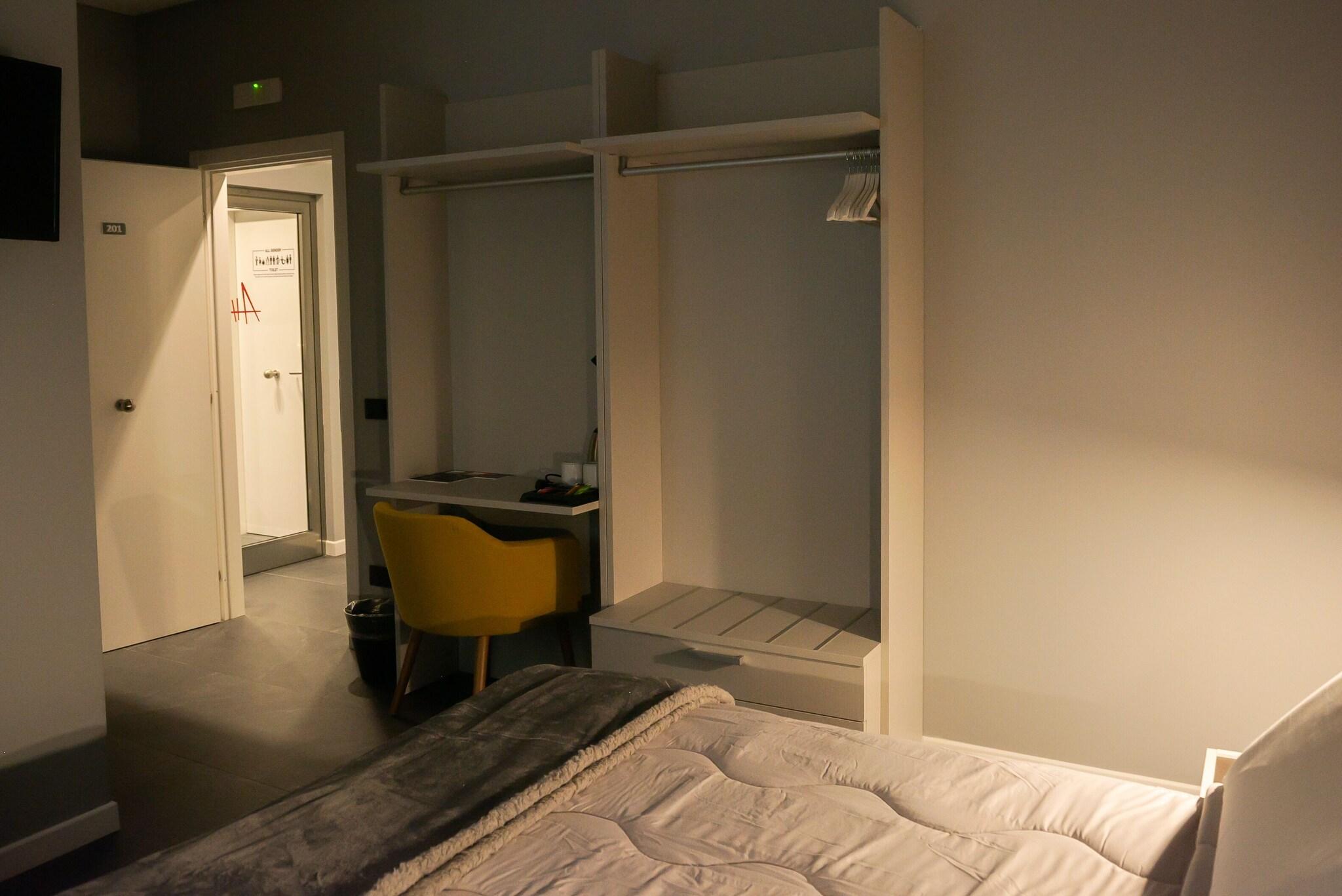 Double Superior Queen Bed