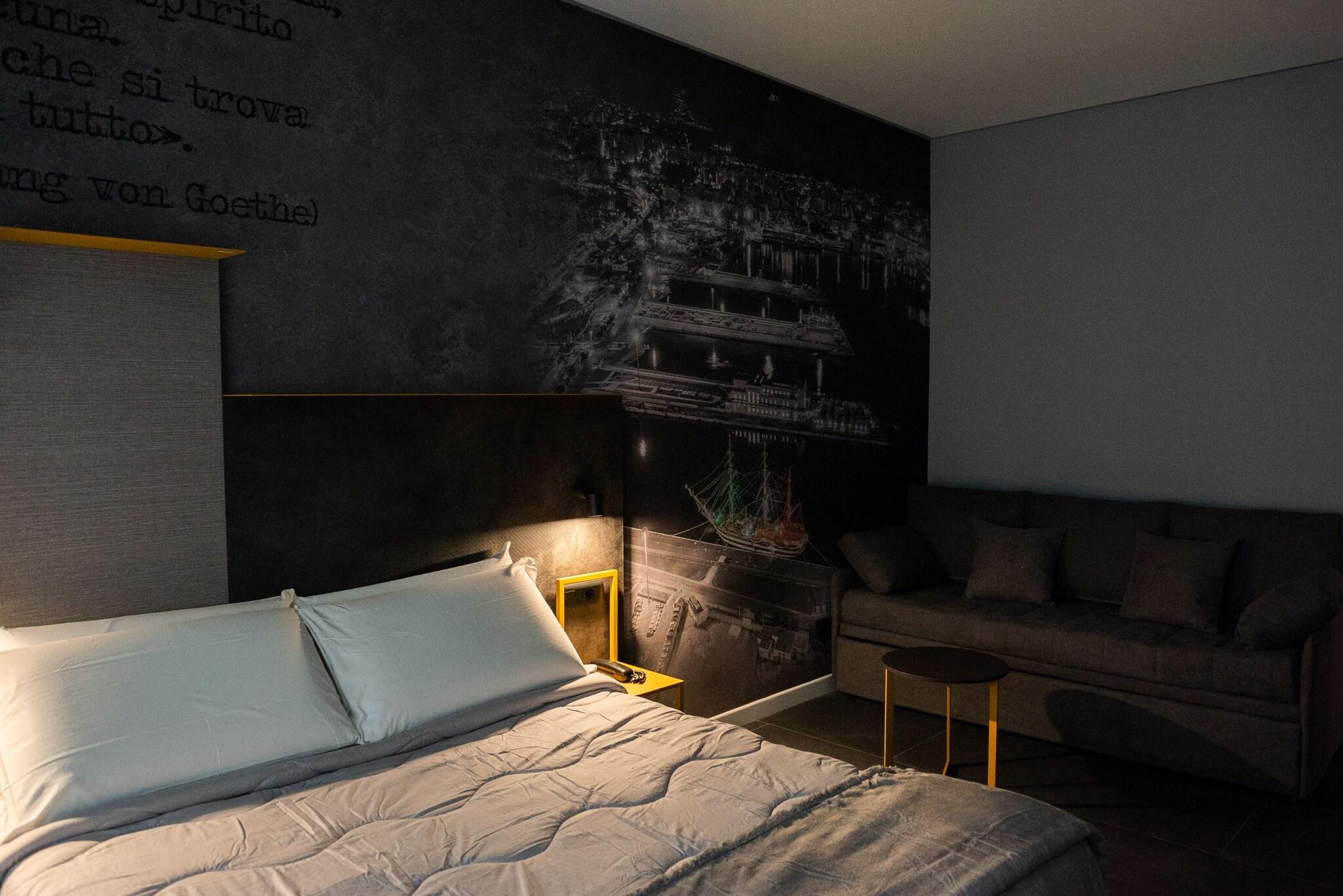 Double Superior Queen Bed