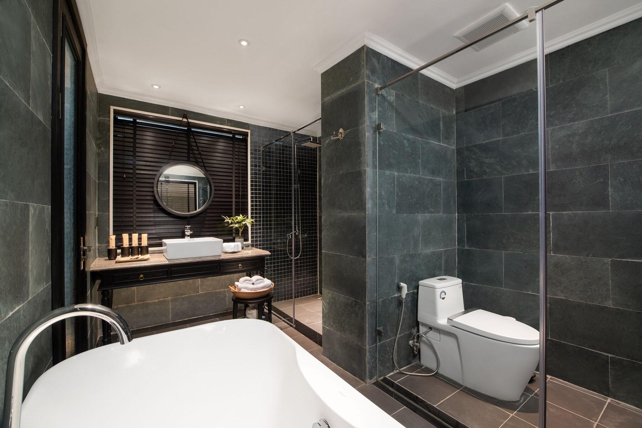 Family Room Connecting Room