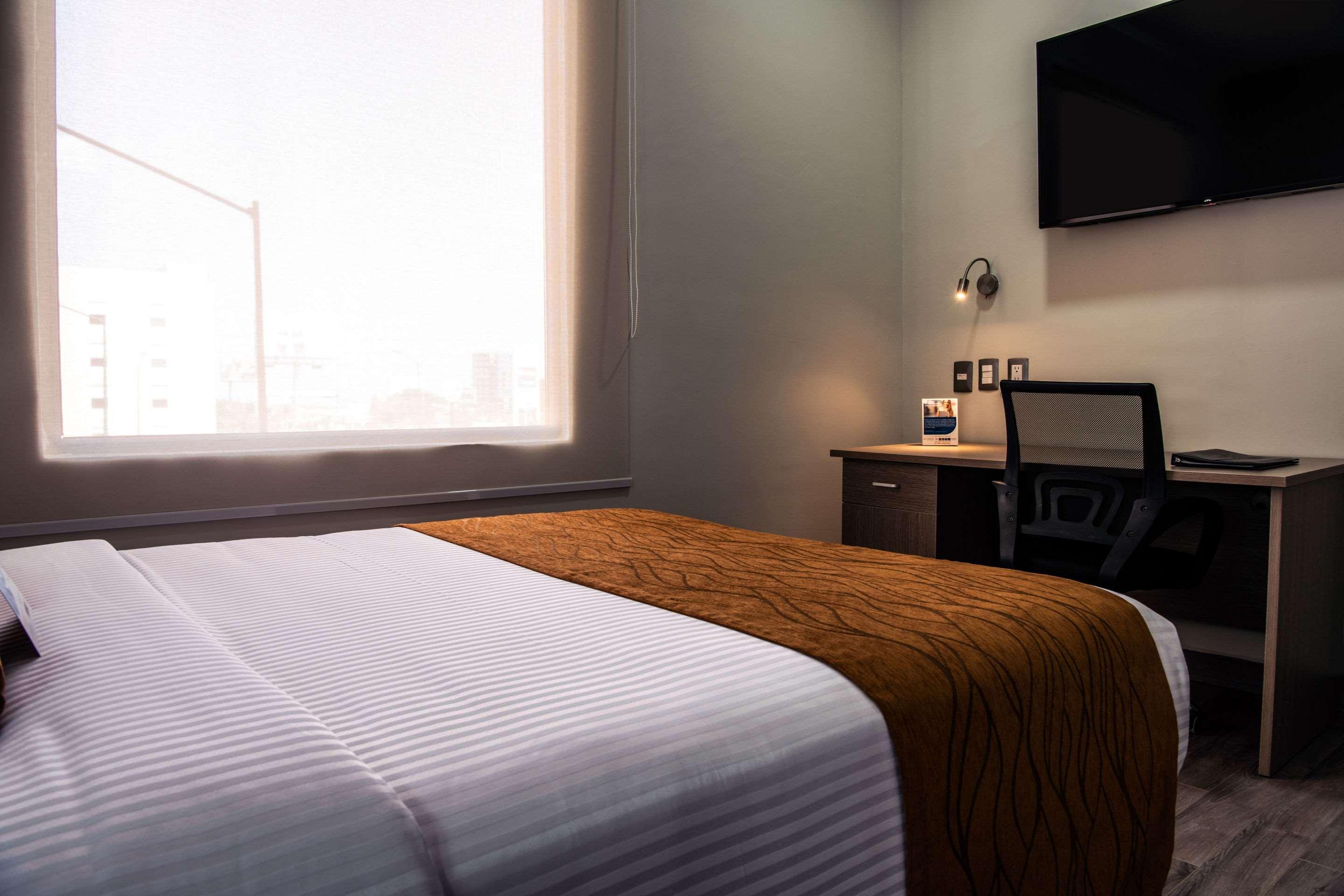 Room Two Double Beds