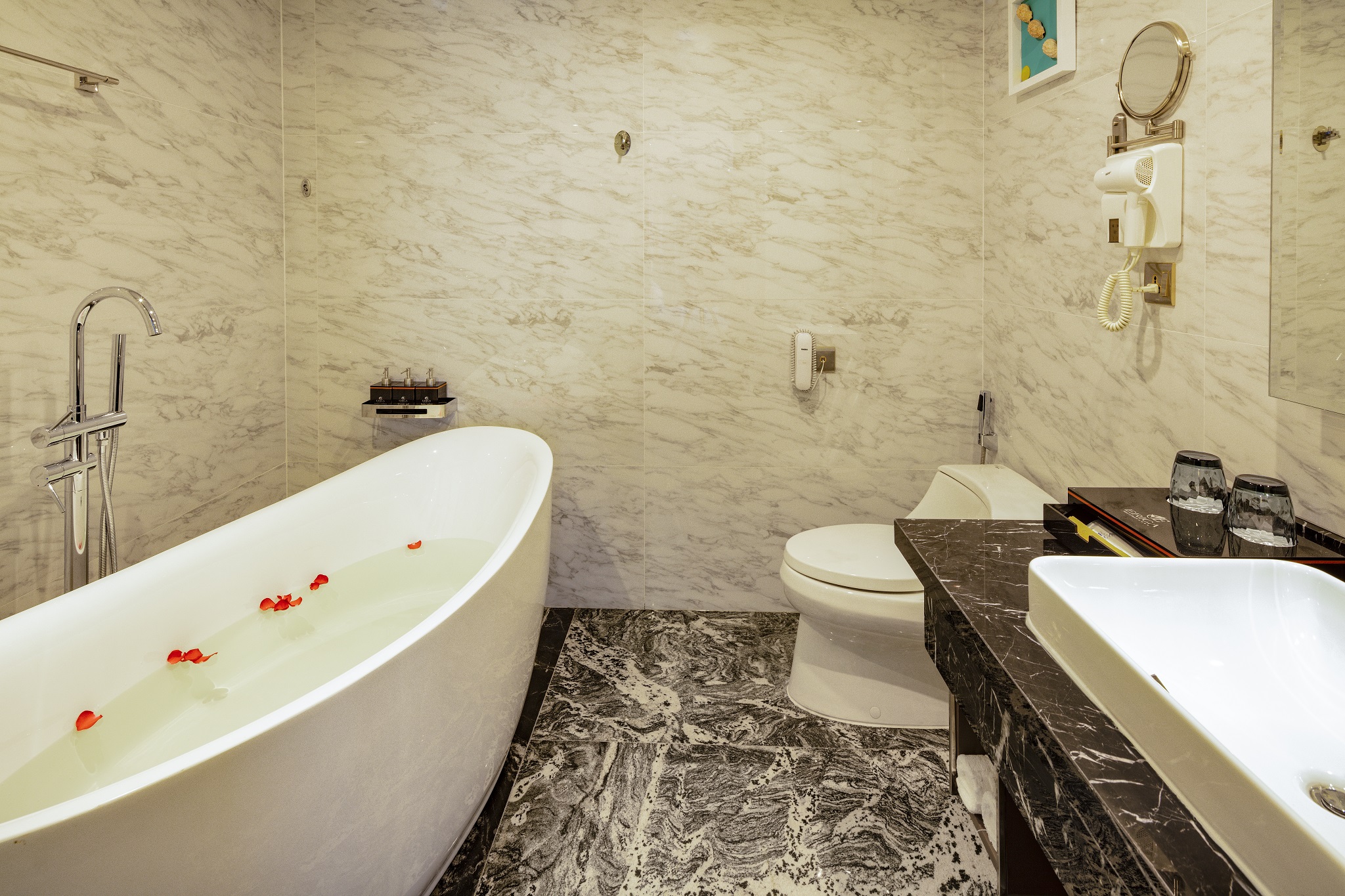 Double Partial Sea View