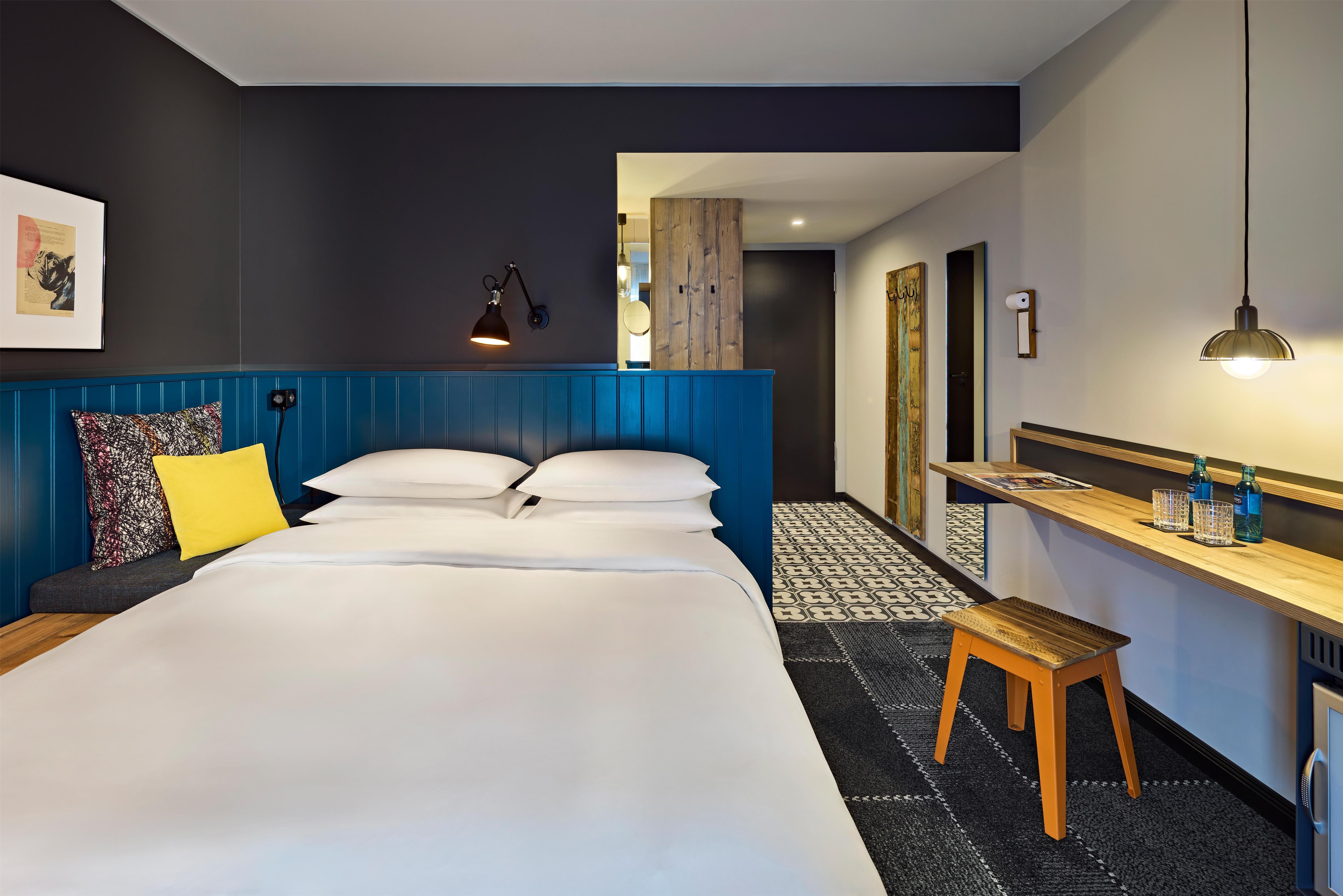 Double Queen Size Bed