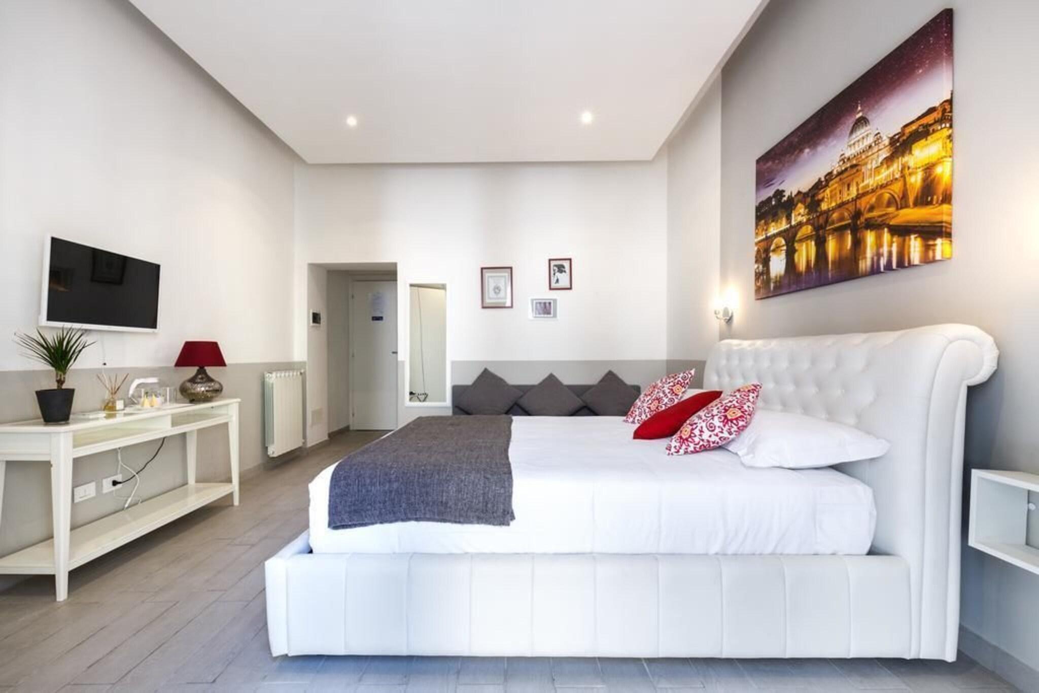 Suite City View King Bed