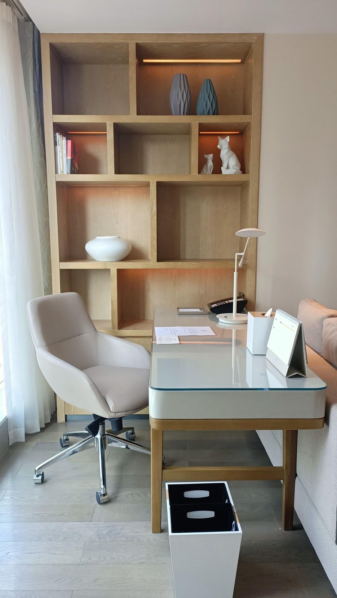 Apartment Premium City View