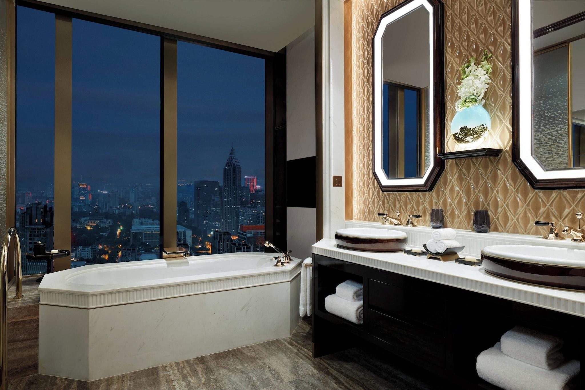 Double Club with Views