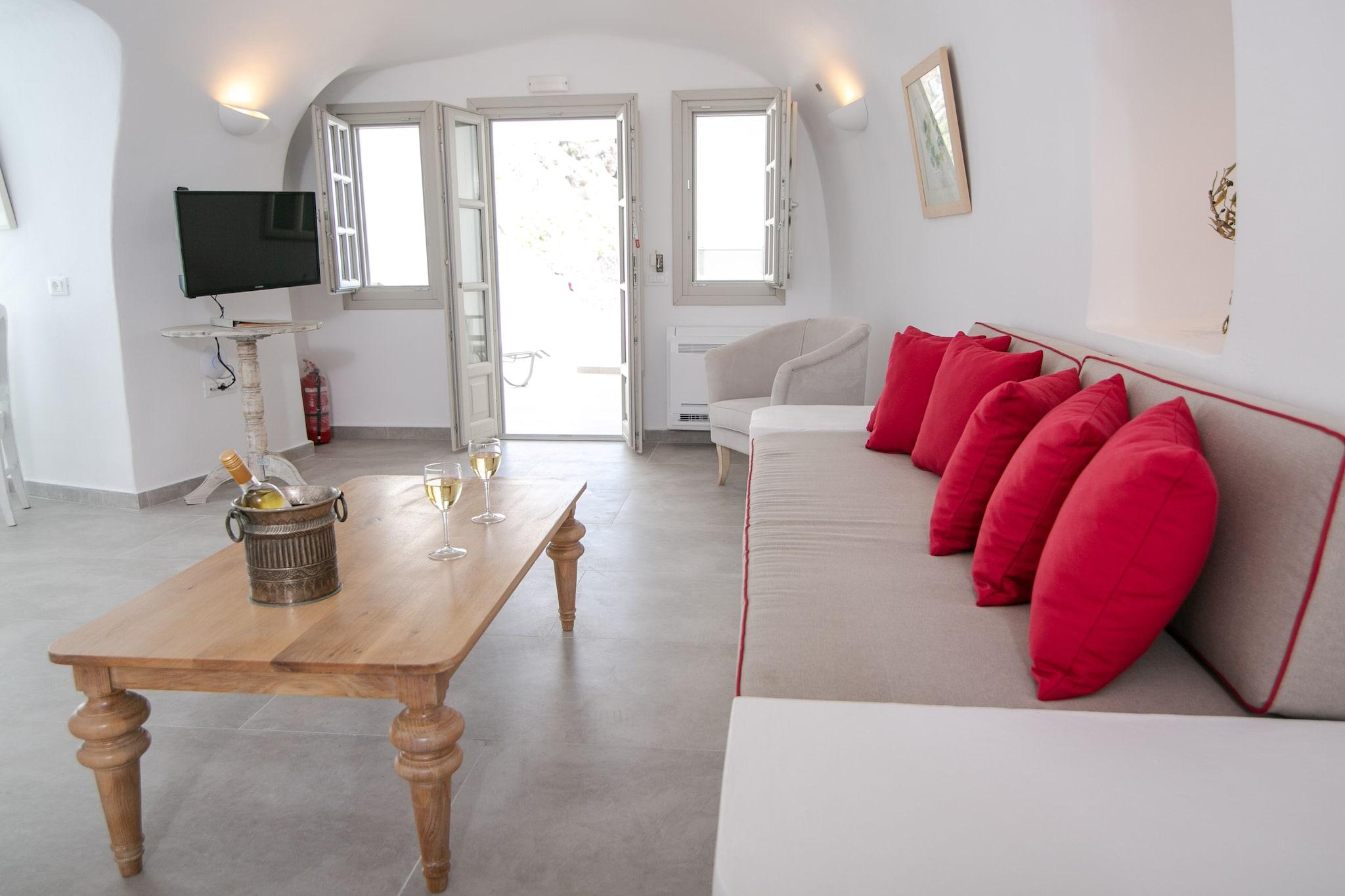 Cave Sea View Honeymoon