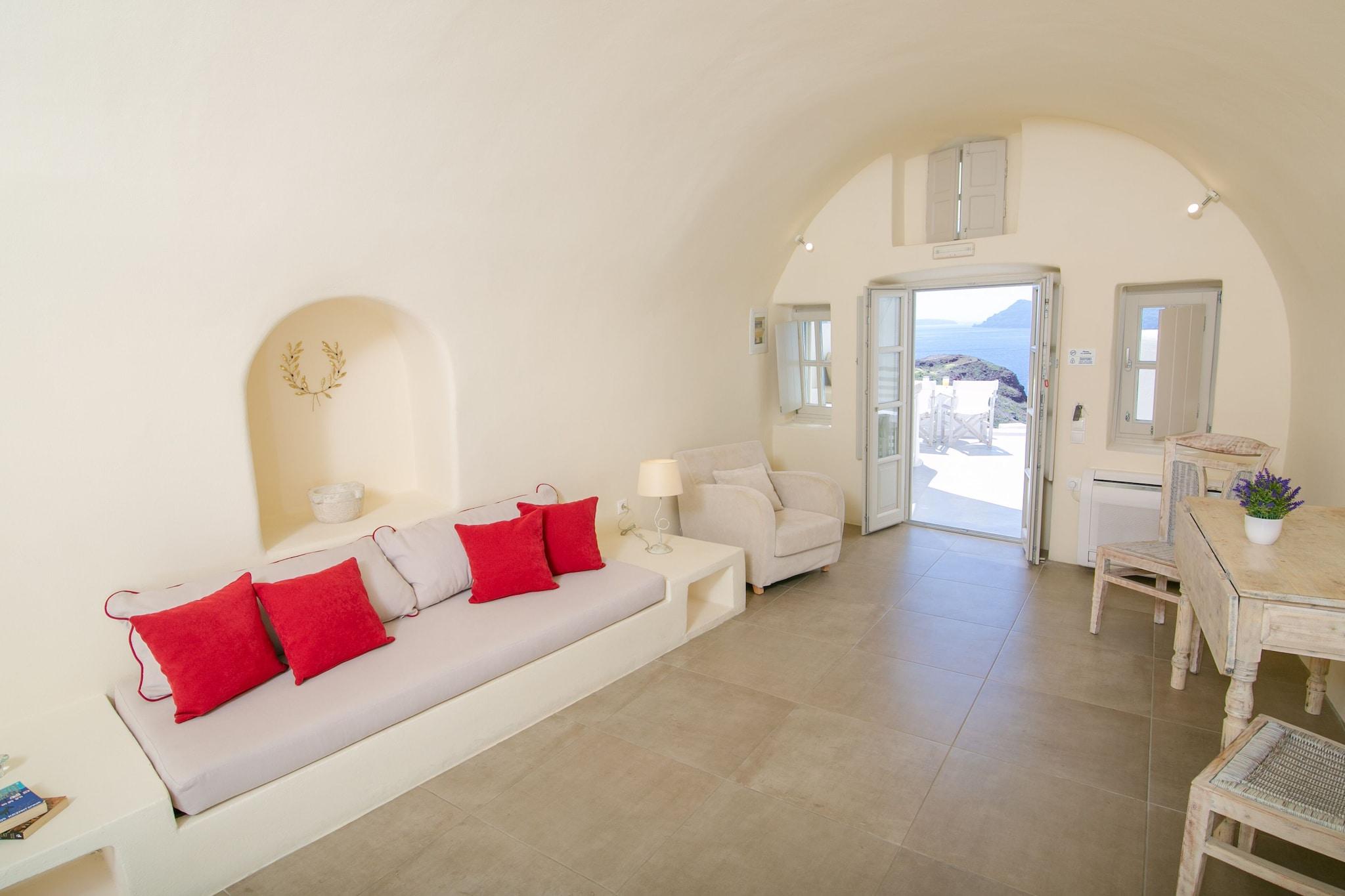 Cave Sea View Honeymoon